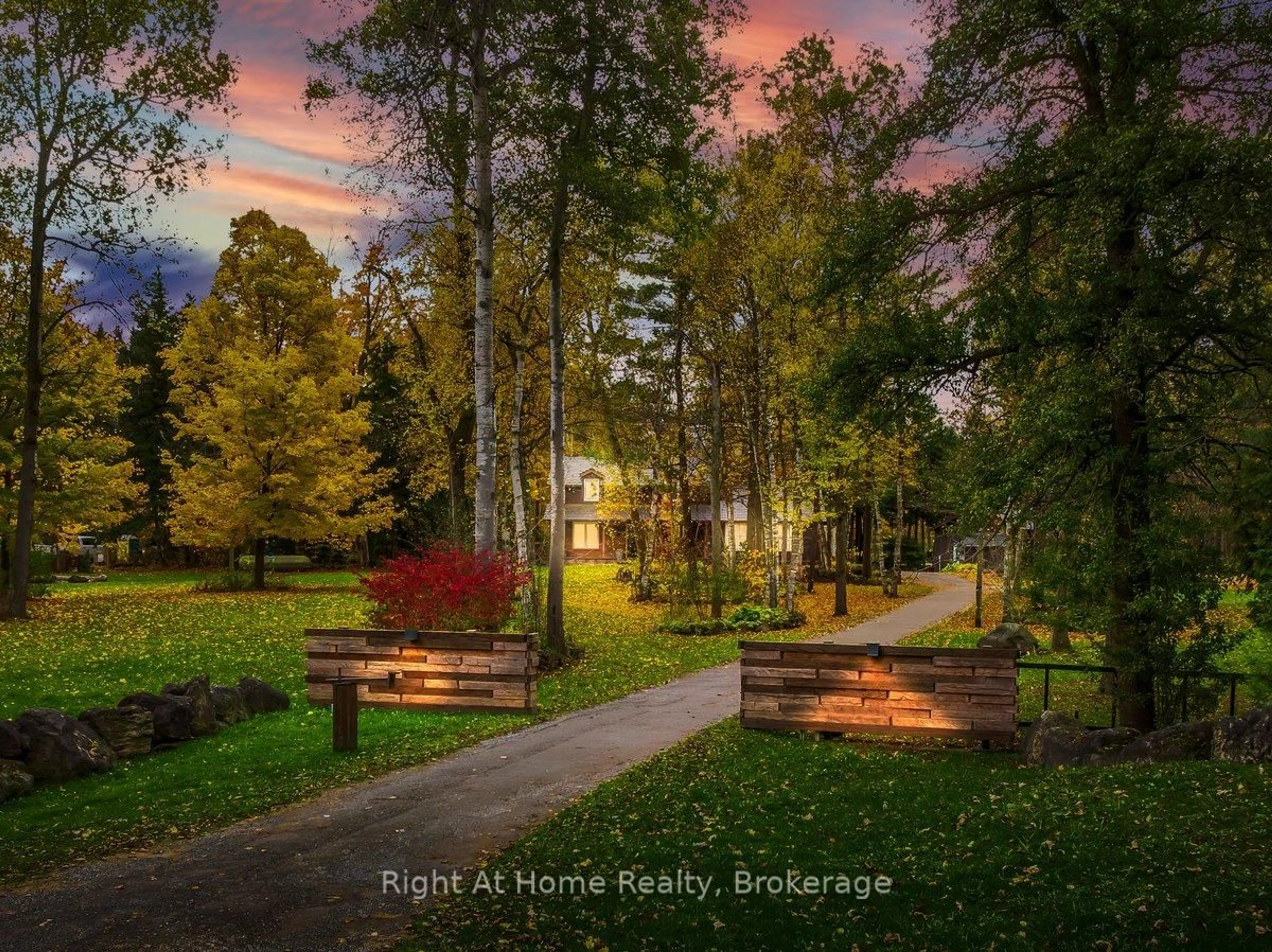 Unknown for 9658 Second Line, Milton Ontario L0P 1B0