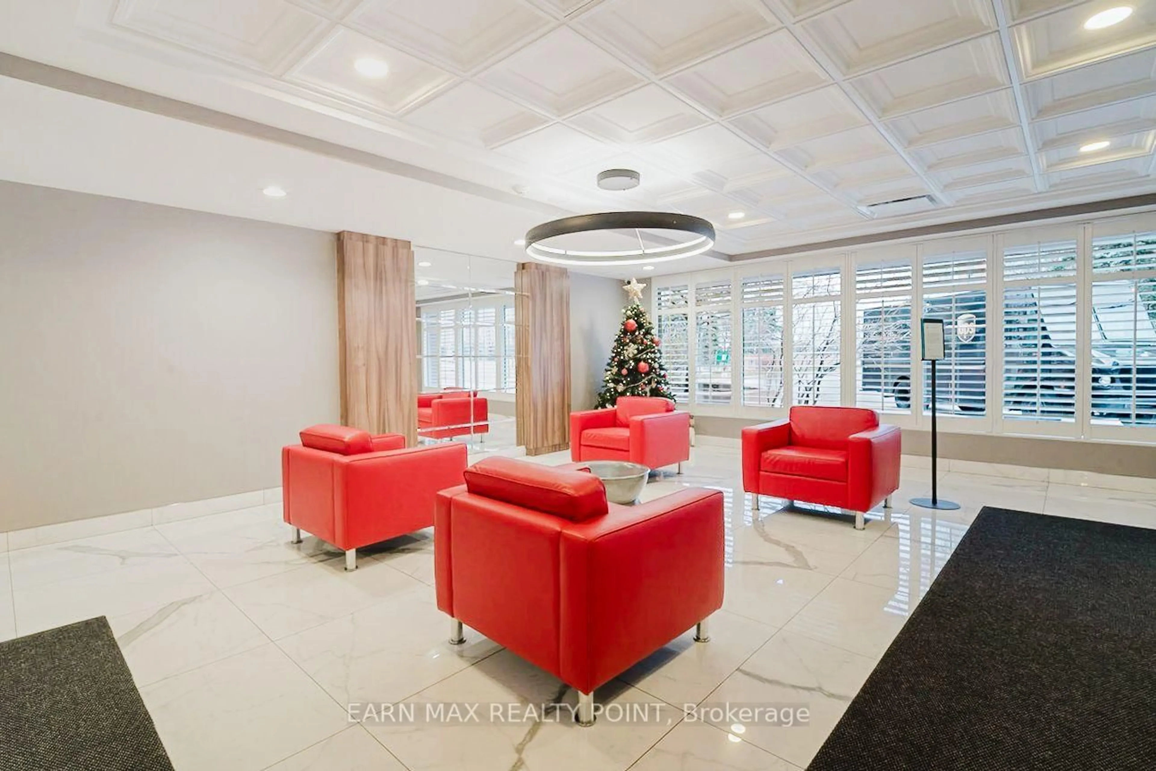 Lobby for 155 Hillcrest Ave #1010, Mississauga Ontario L5B 3Z2