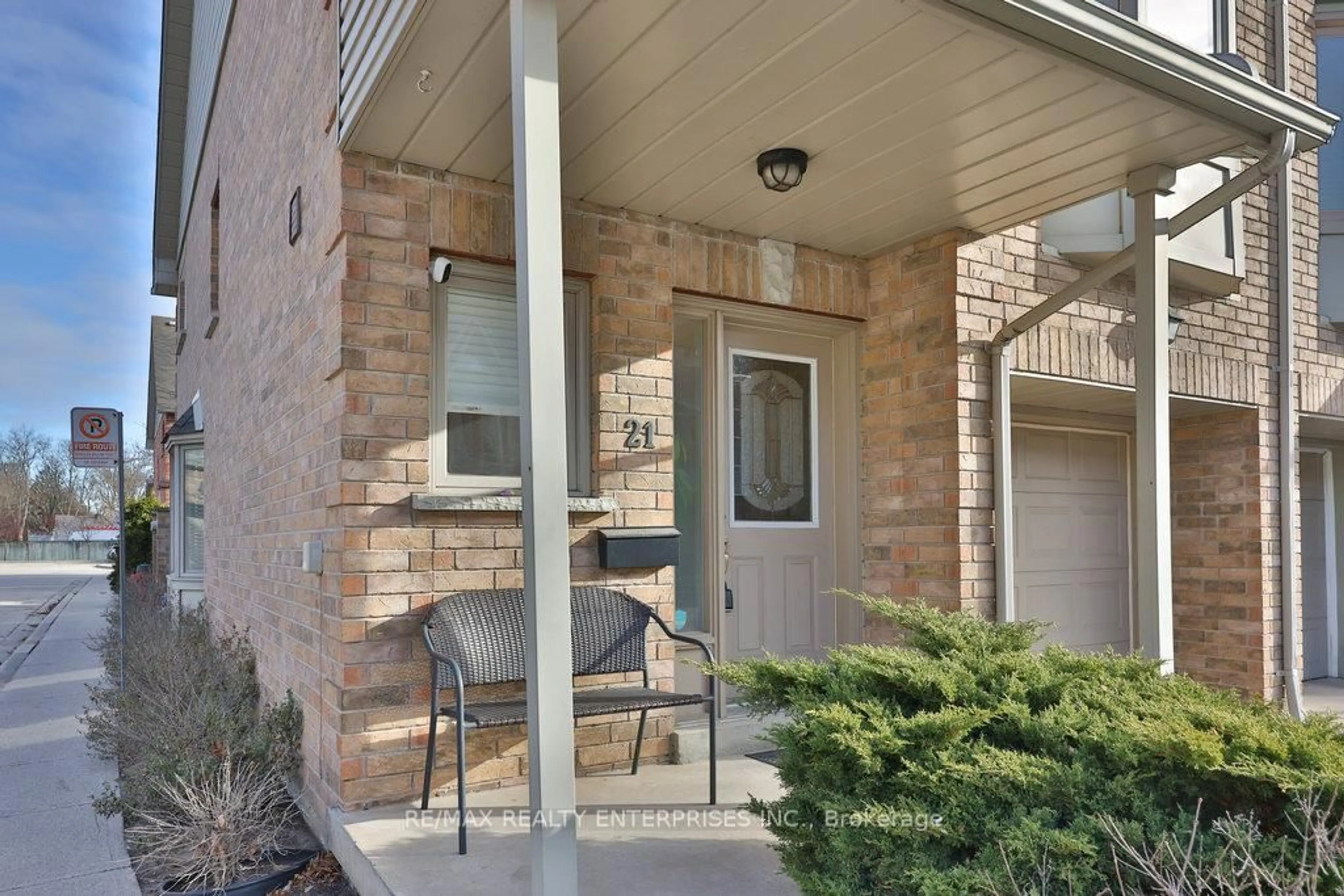 Unknown for 1385 Lakeshore Rd #21, Mississauga Ontario L5J 4T6