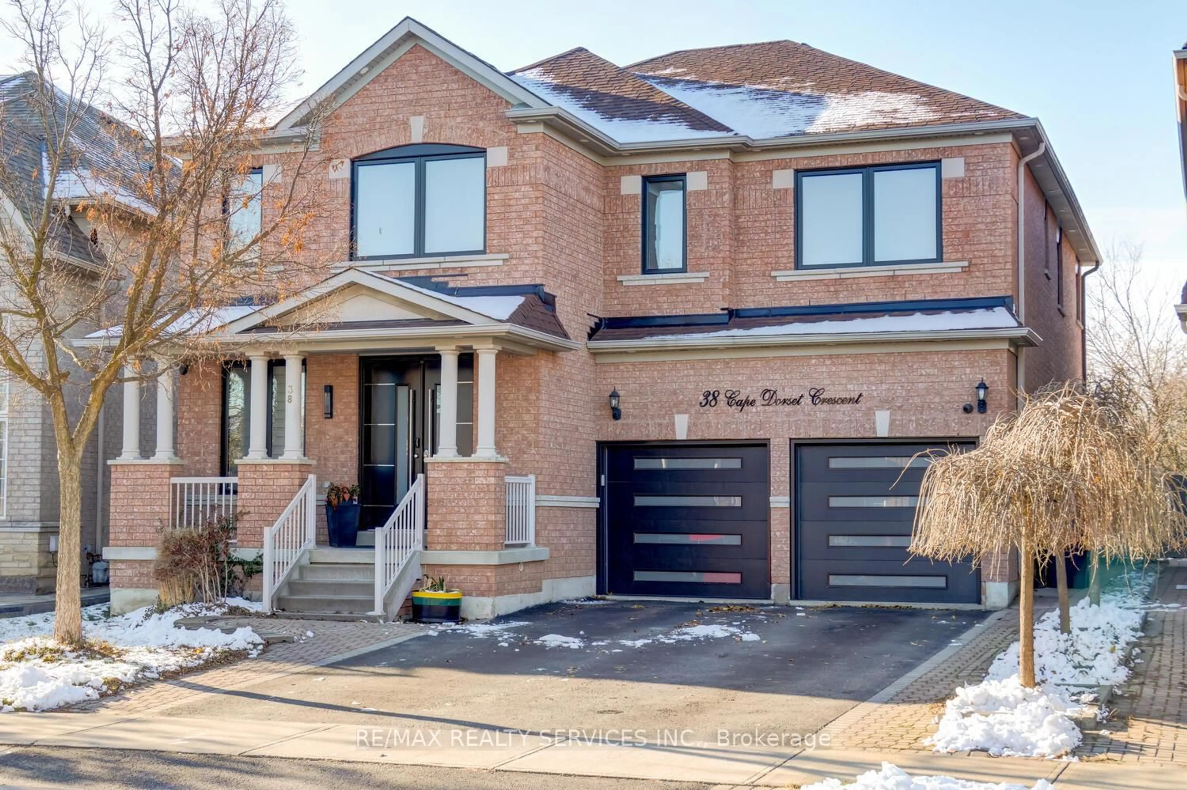 Home with brick exterior material, street for 38 Cape Dorset Cres, Brampton Ontario L6R 3L2