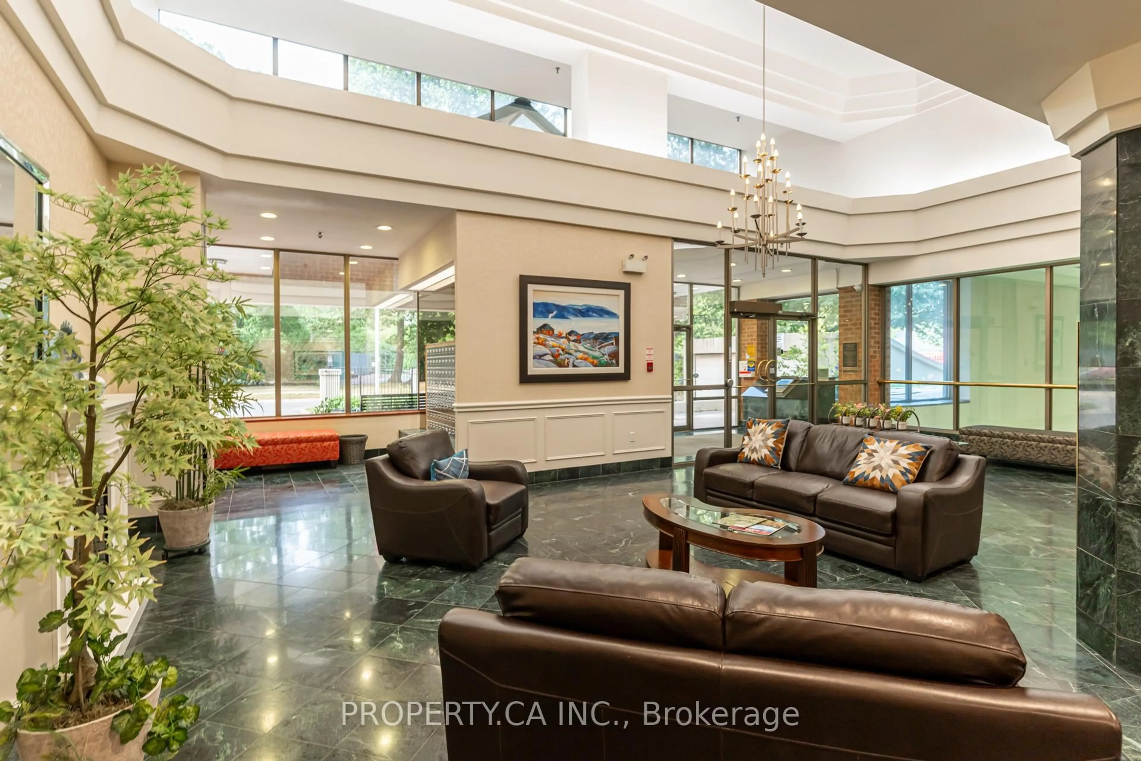 Lobby for 1271 Walden Circ #1201, Mississauga Ontario L5J 4R4