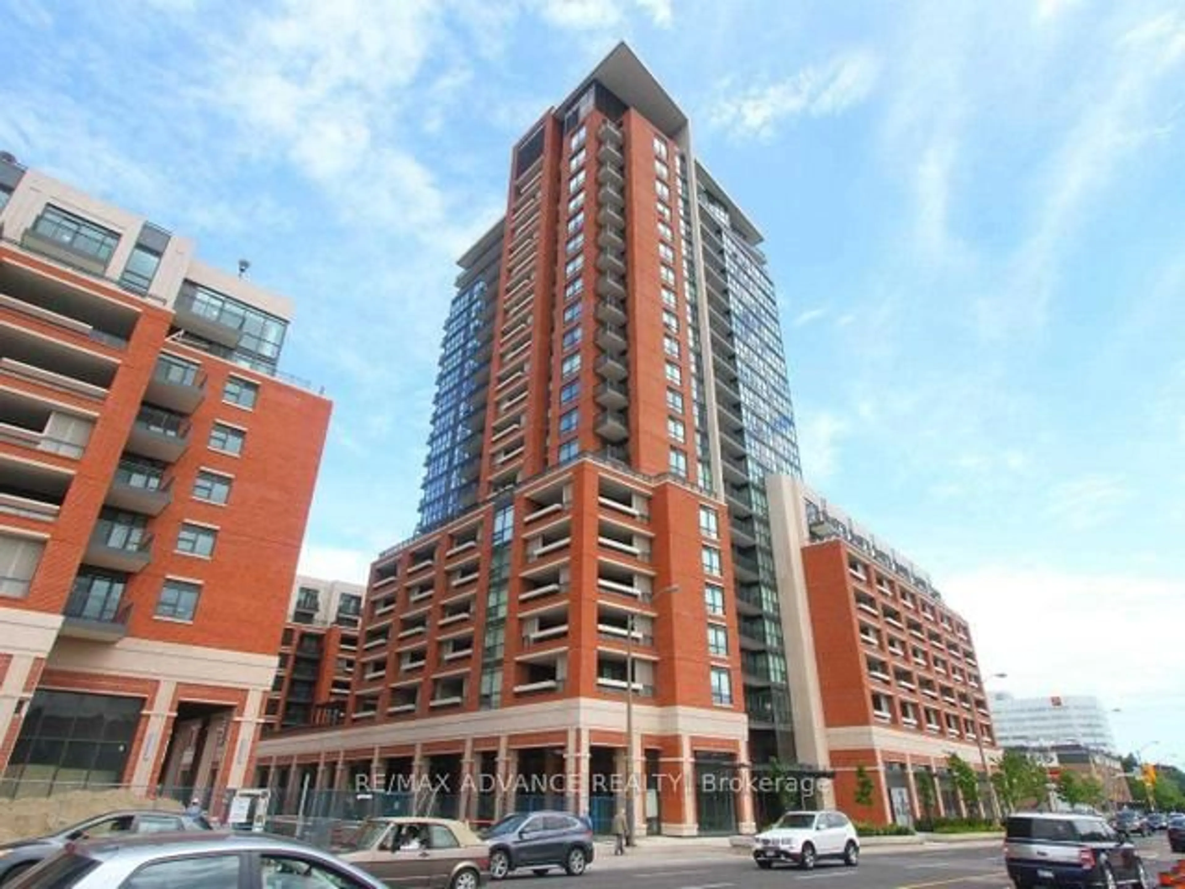 Indoor foyer for 800 Lawrence Ave #1921, Toronto Ontario M6A 0B1