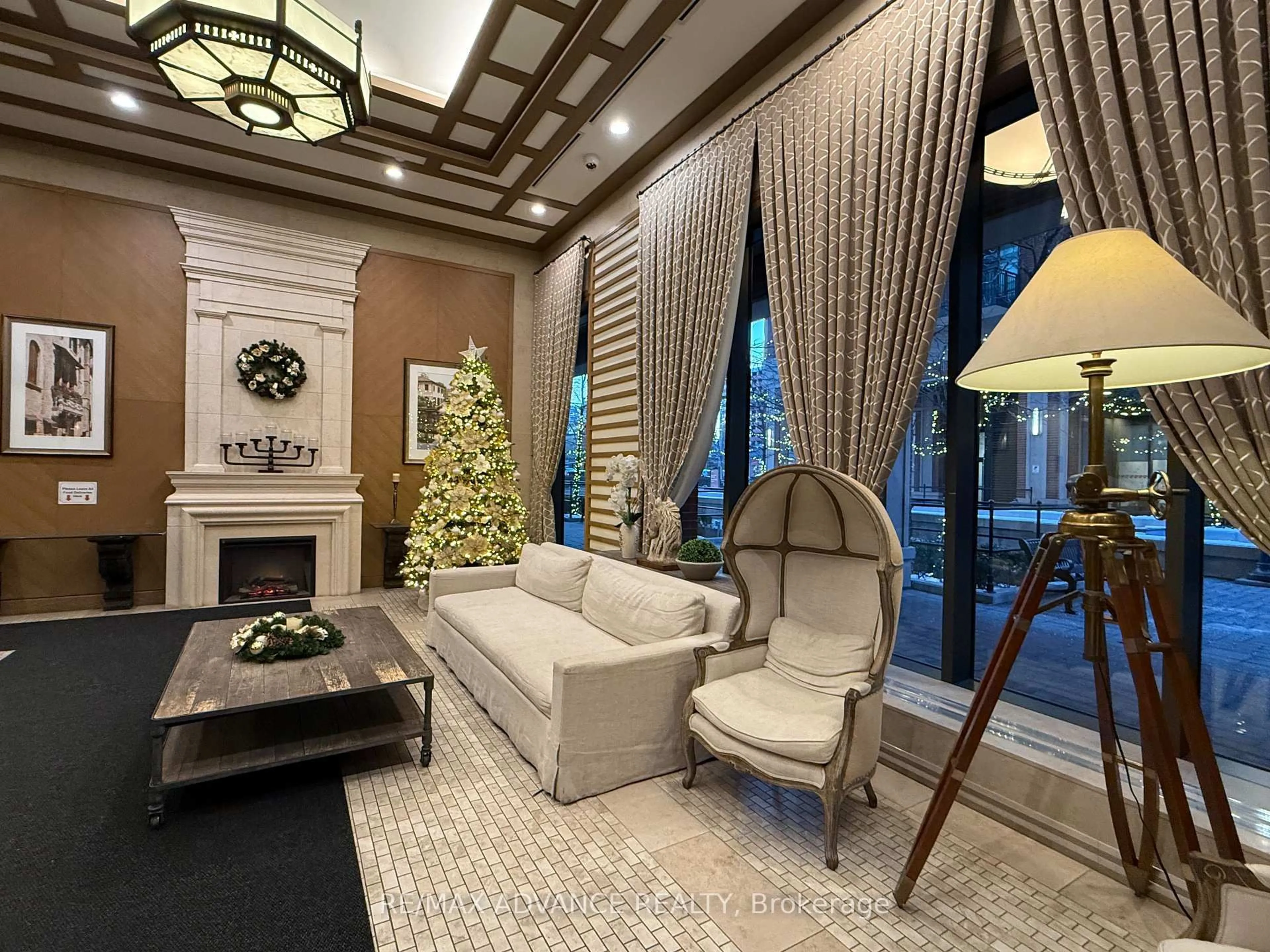 Unknown for 800 Lawrence Ave #1921, Toronto Ontario M6A 0B1