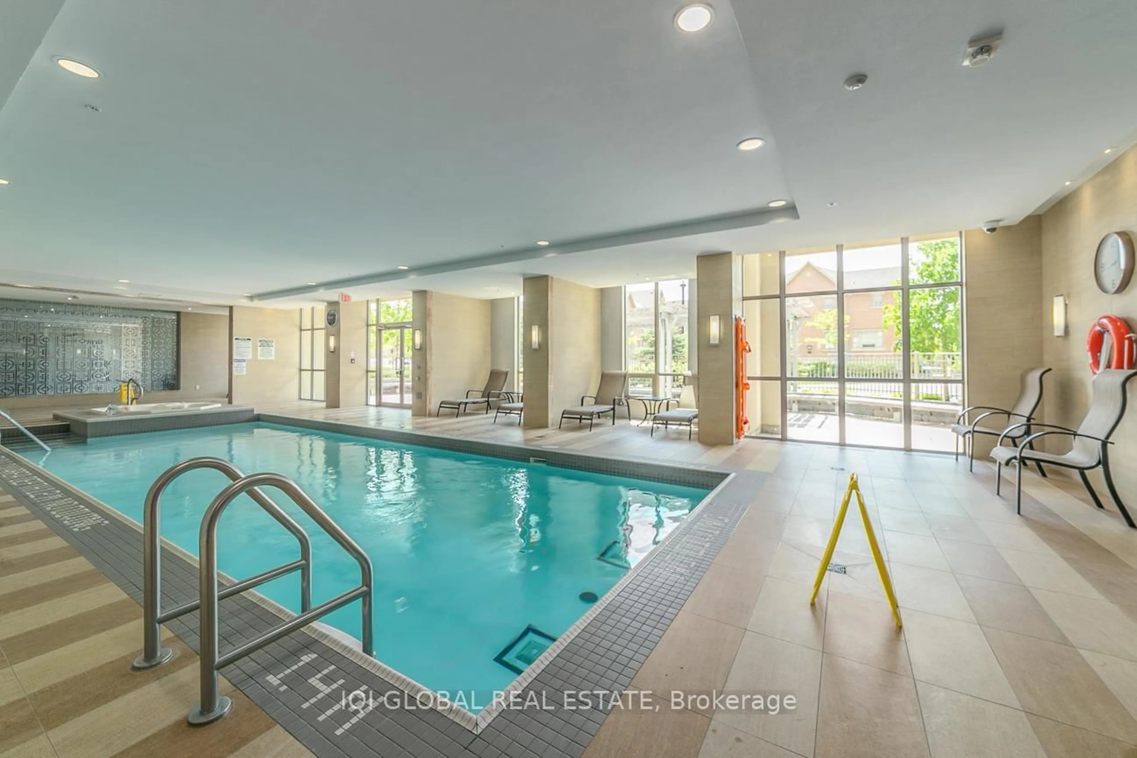 Pool for 2480 Prince Michael Dr #221, Oakville Ontario L6H 0H1