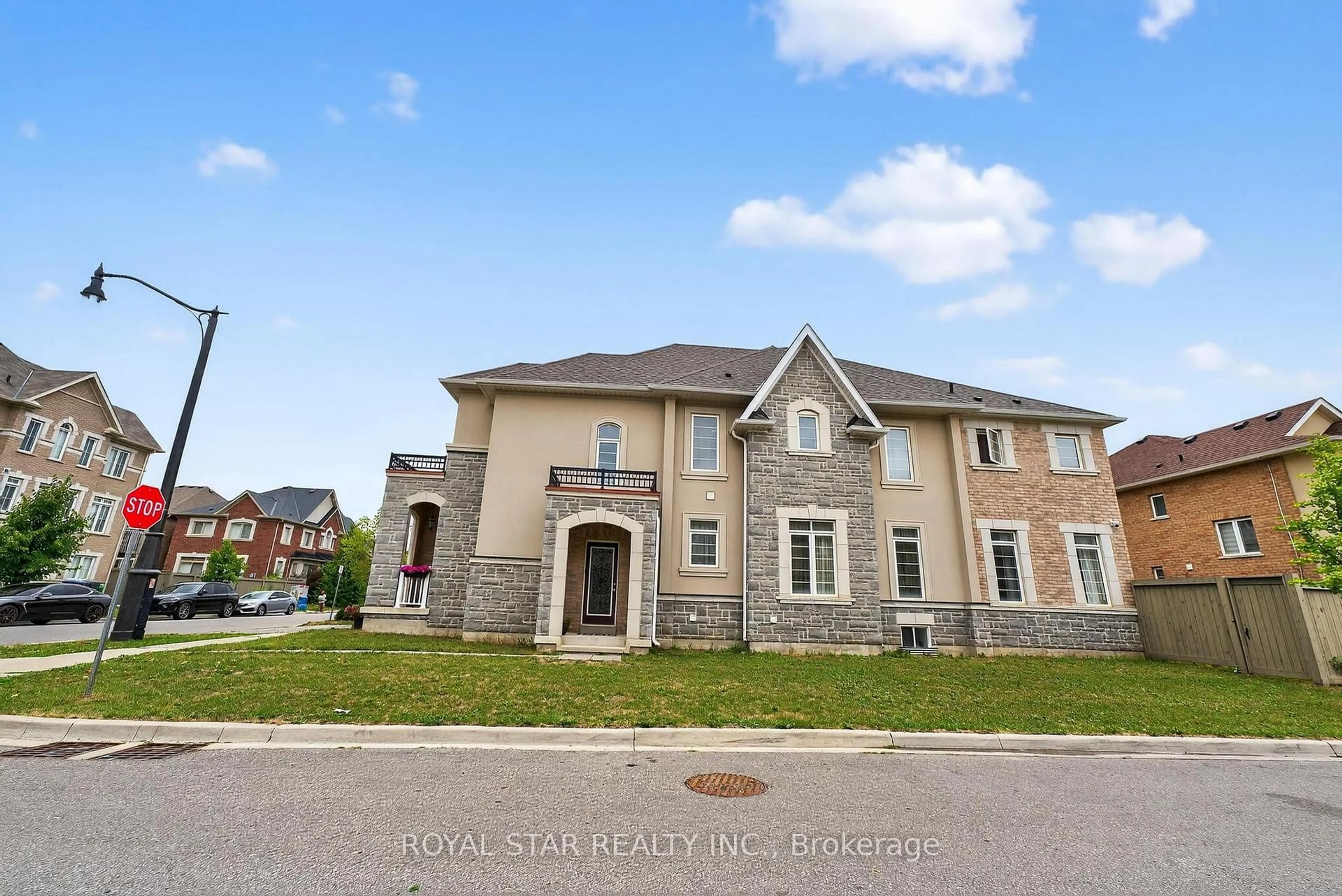 Home with brick exterior material, street for 61 Aldersgate Dr, Brampton Ontario L7A 3Z9