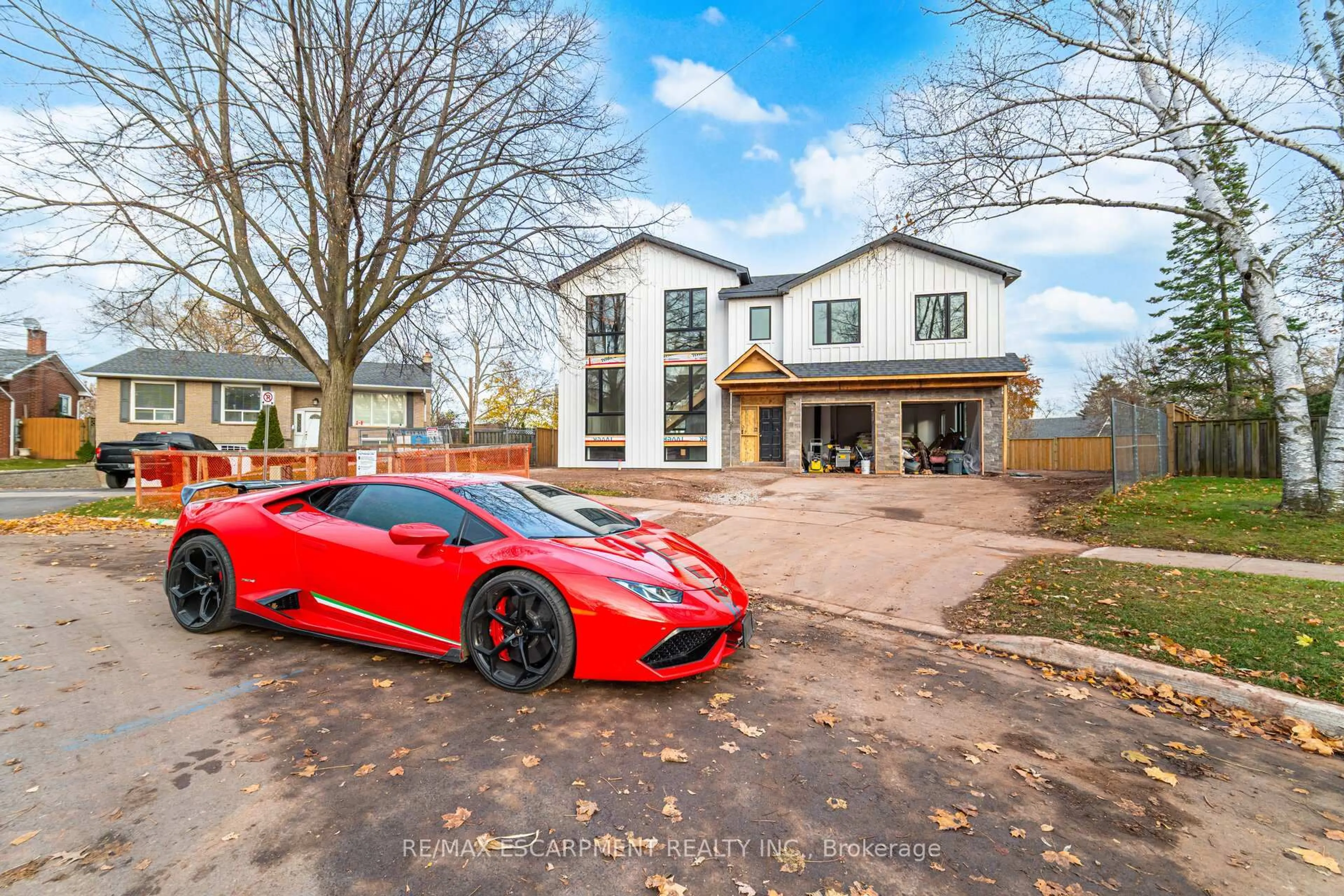 Unknown for 2488 Bridge Rd, Oakville Ontario L6L 2H2