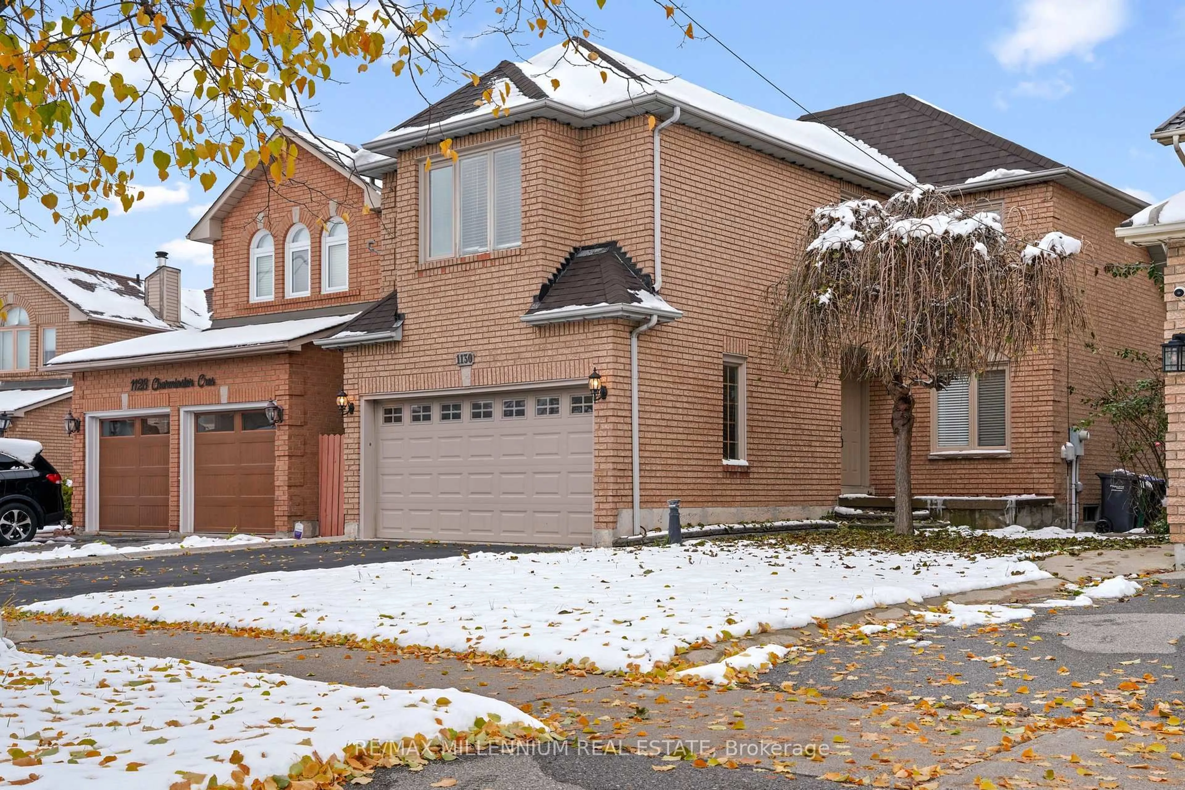 Home with brick exterior material, street for 1130 Charminster Cres, Mississauga Ontario L5V 1P9