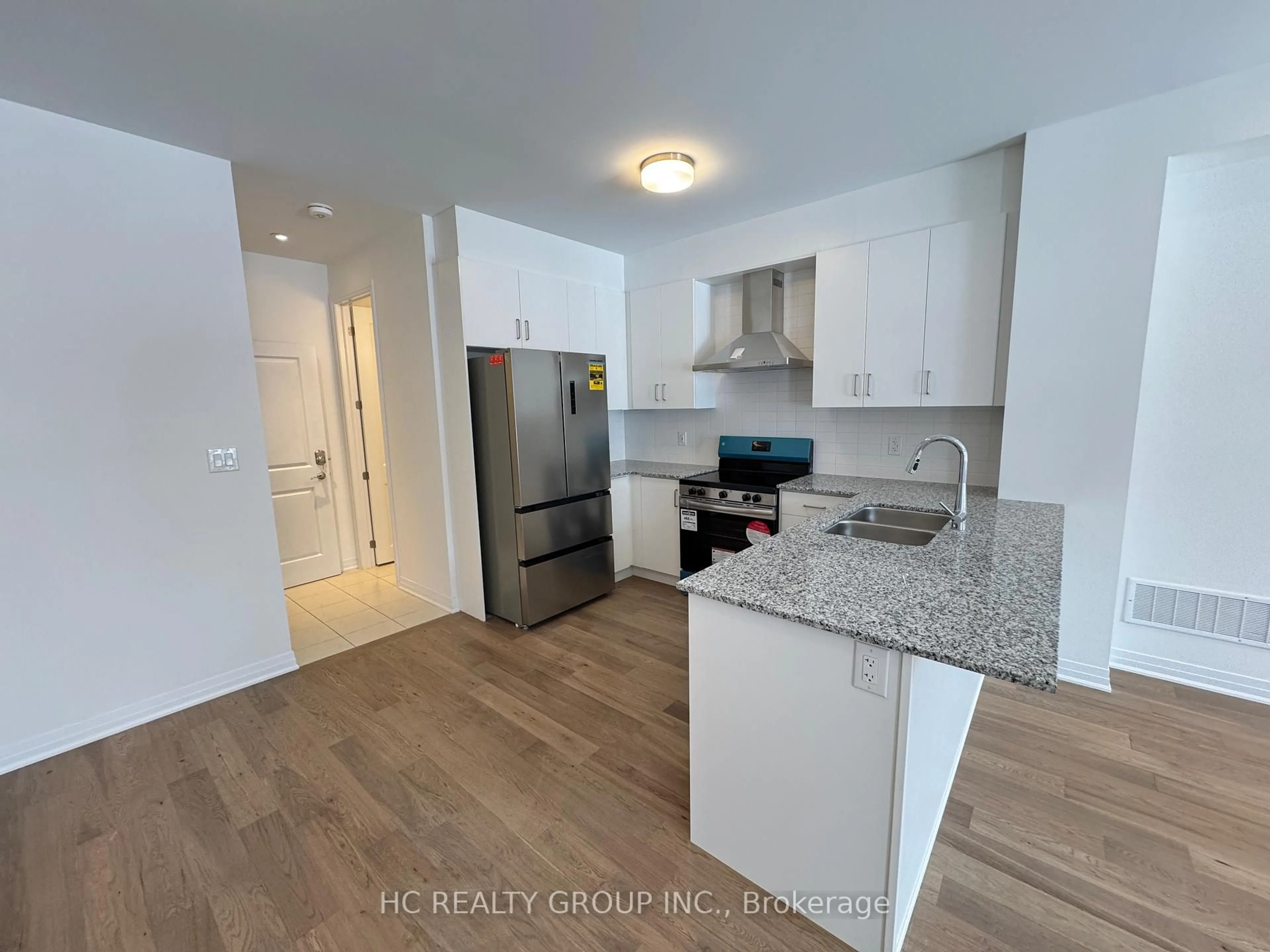 Unknown for 3219 Crystal Dr, Oakville Ontario L6M 5S8