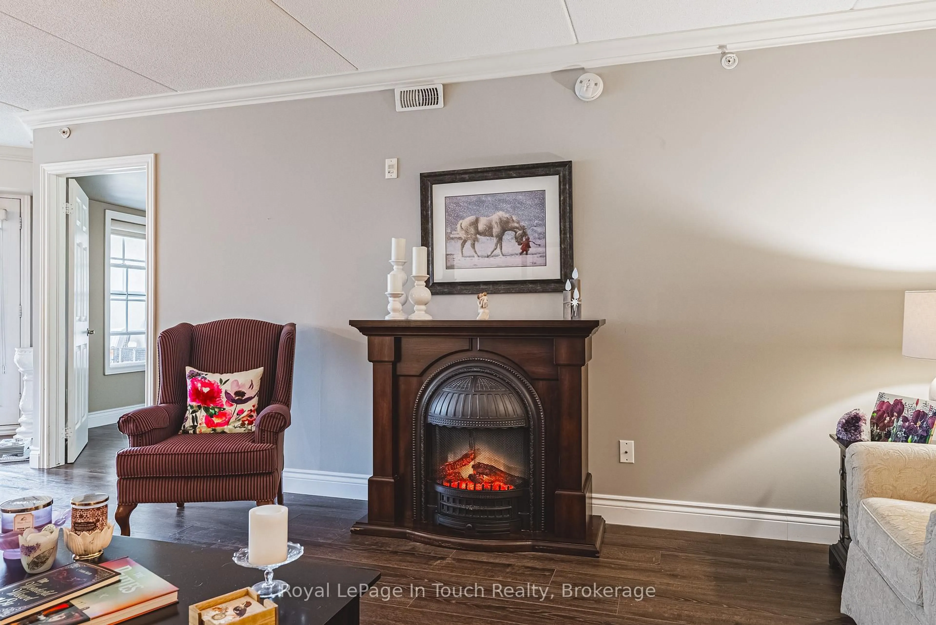 Living room with furniture, unknown for 1491 Maple Ave #311, Milton Ontario L9T 0B8