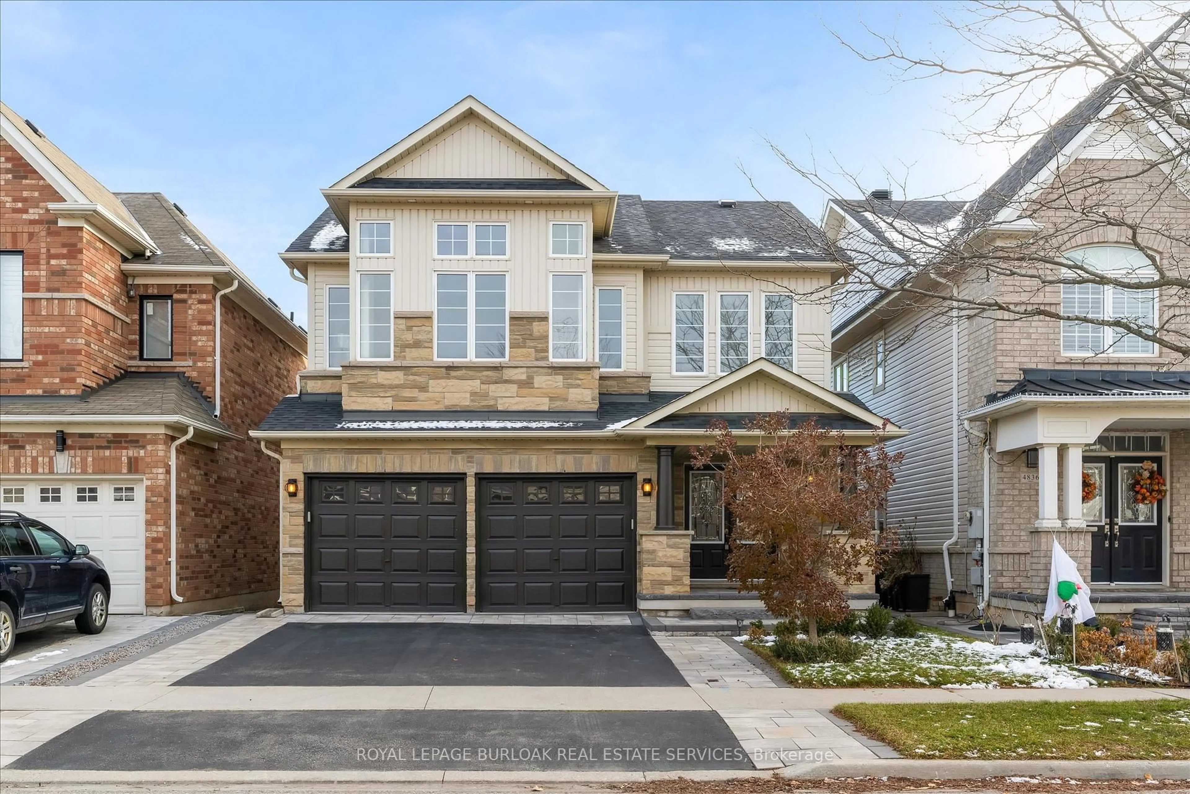 Home with brick exterior material, street for 4838 Columbus Dr, Burlington Ontario L7M 0H3