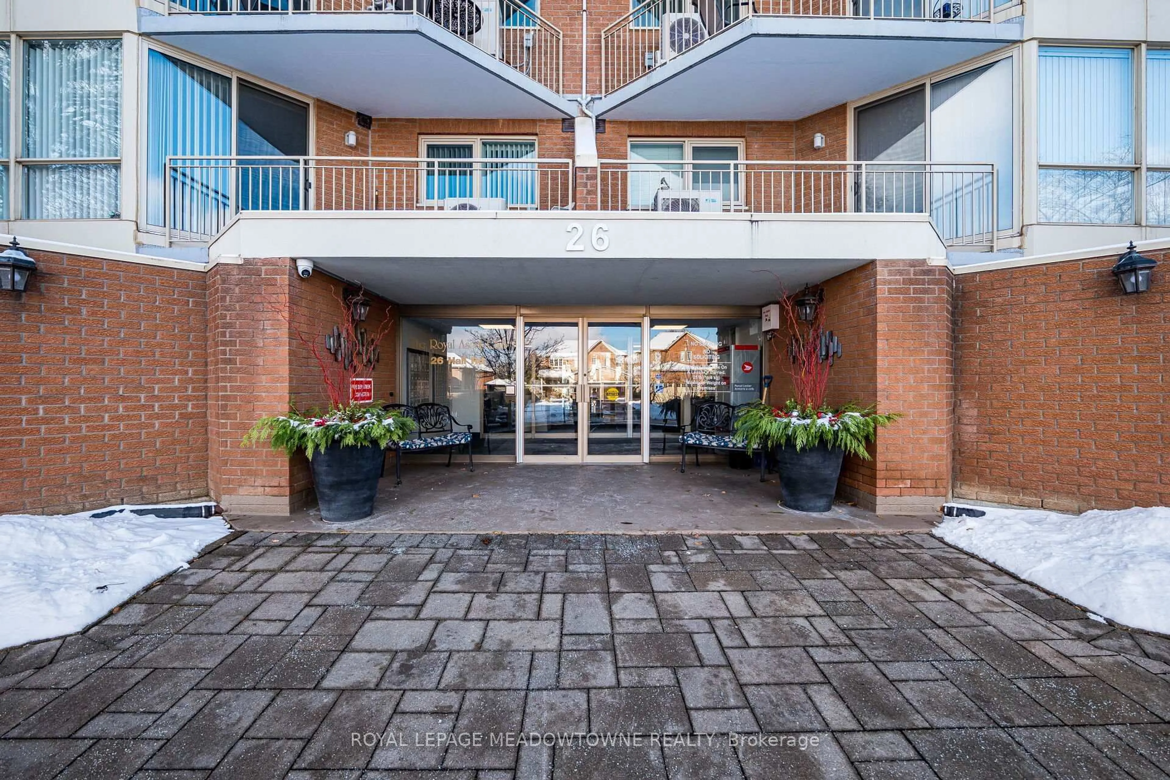 Unknown for 26 Hall Rd #306, Halton Hills Ontario L7G 5G5