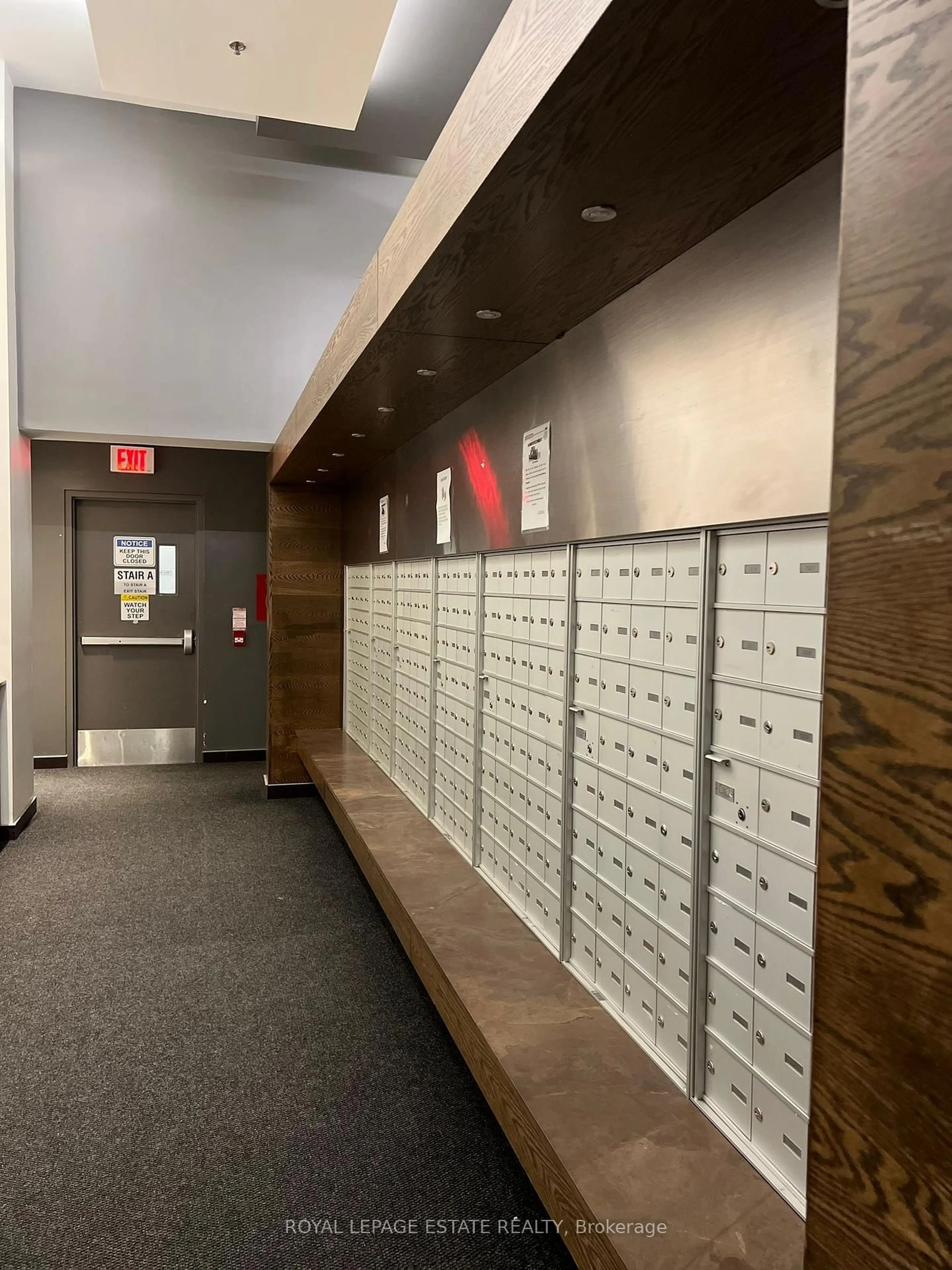 Indoor foyer for 20 Joe Shuster Way #612, Toronto Ontario M6K 0A3