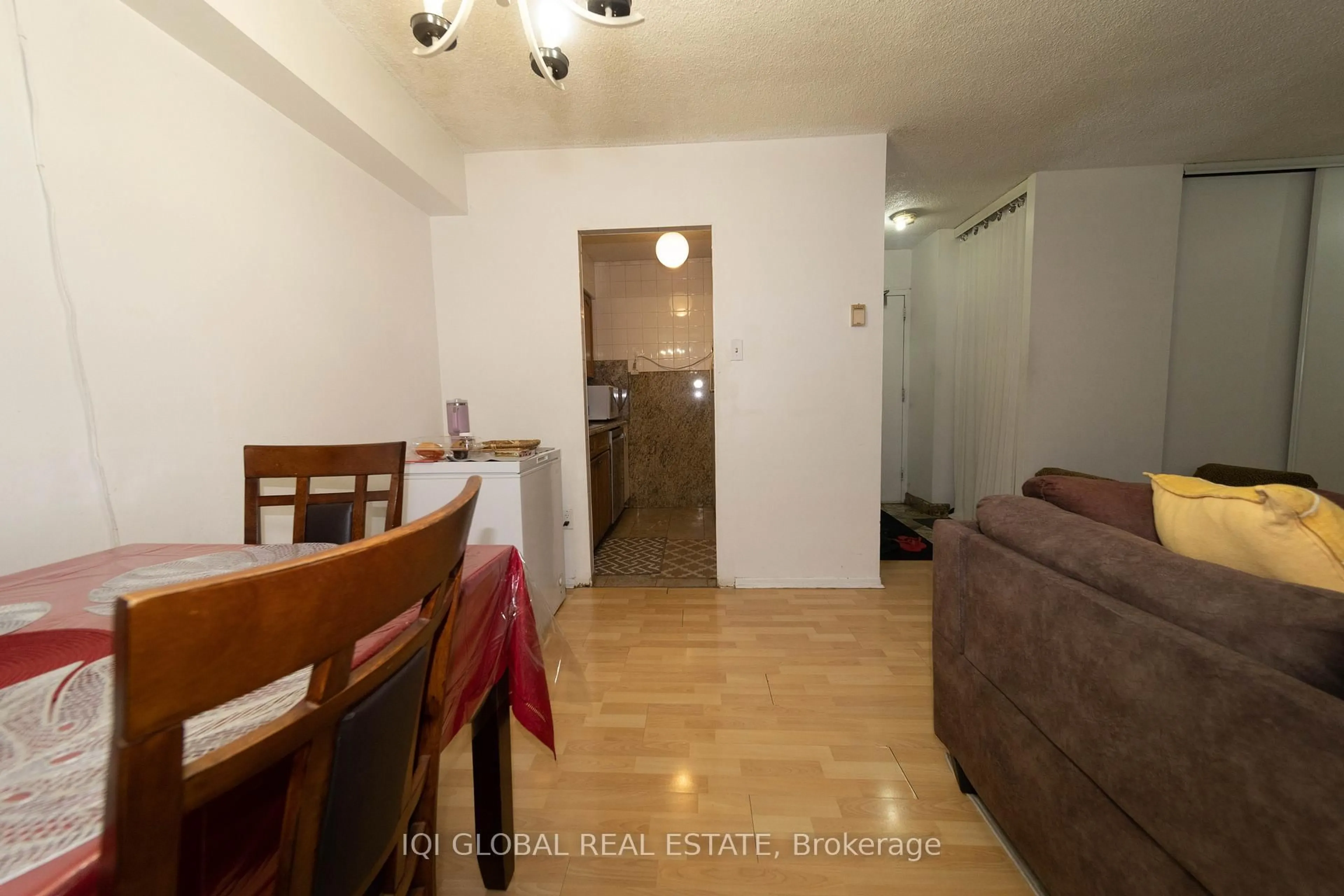 Unknown for 50 Lotherton Ptwy #1115, Toronto Ontario M6B 2G8