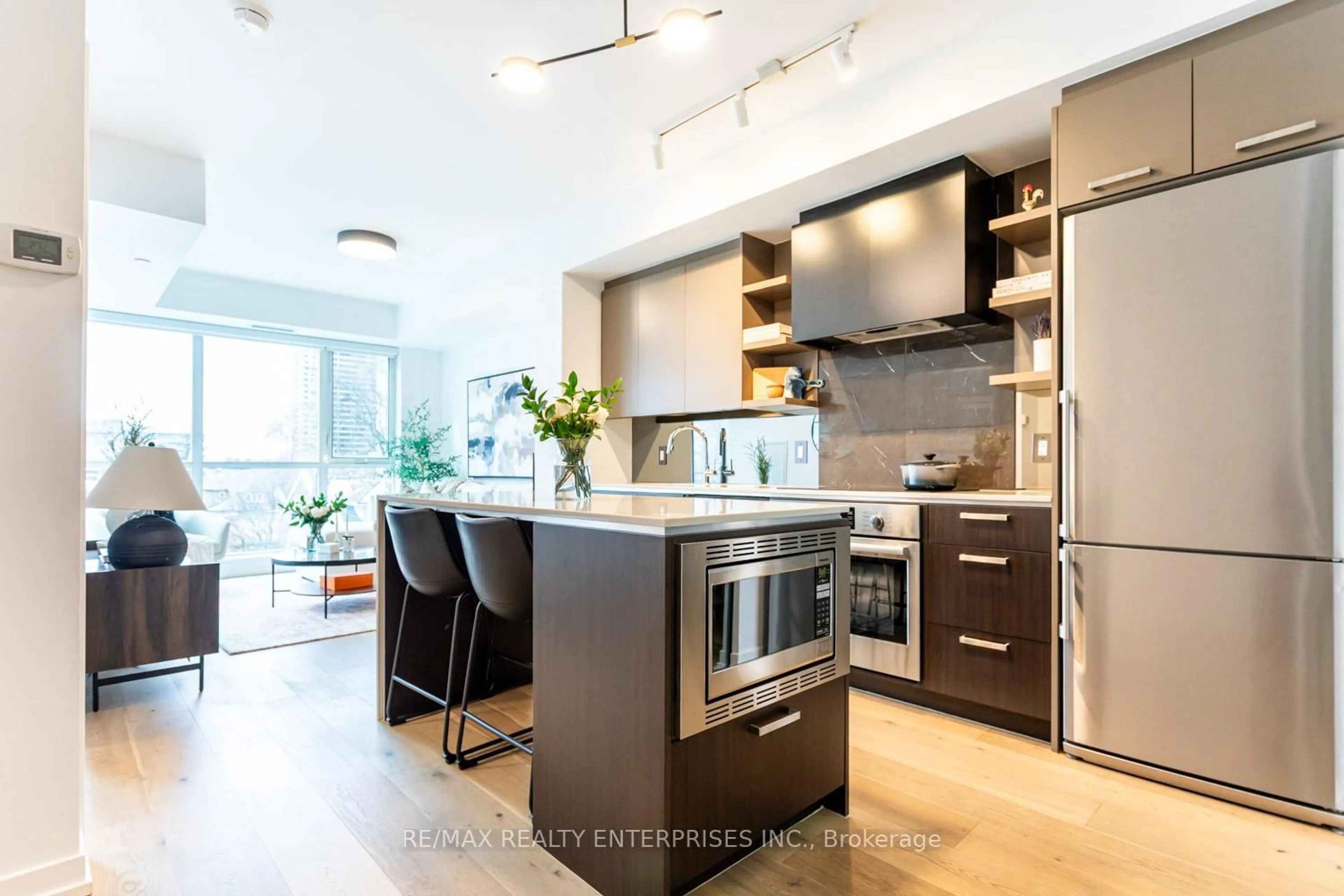 Contemporary kitchen, unknown for 1830 Bloor St #431, Toronto Ontario M6P 3K6