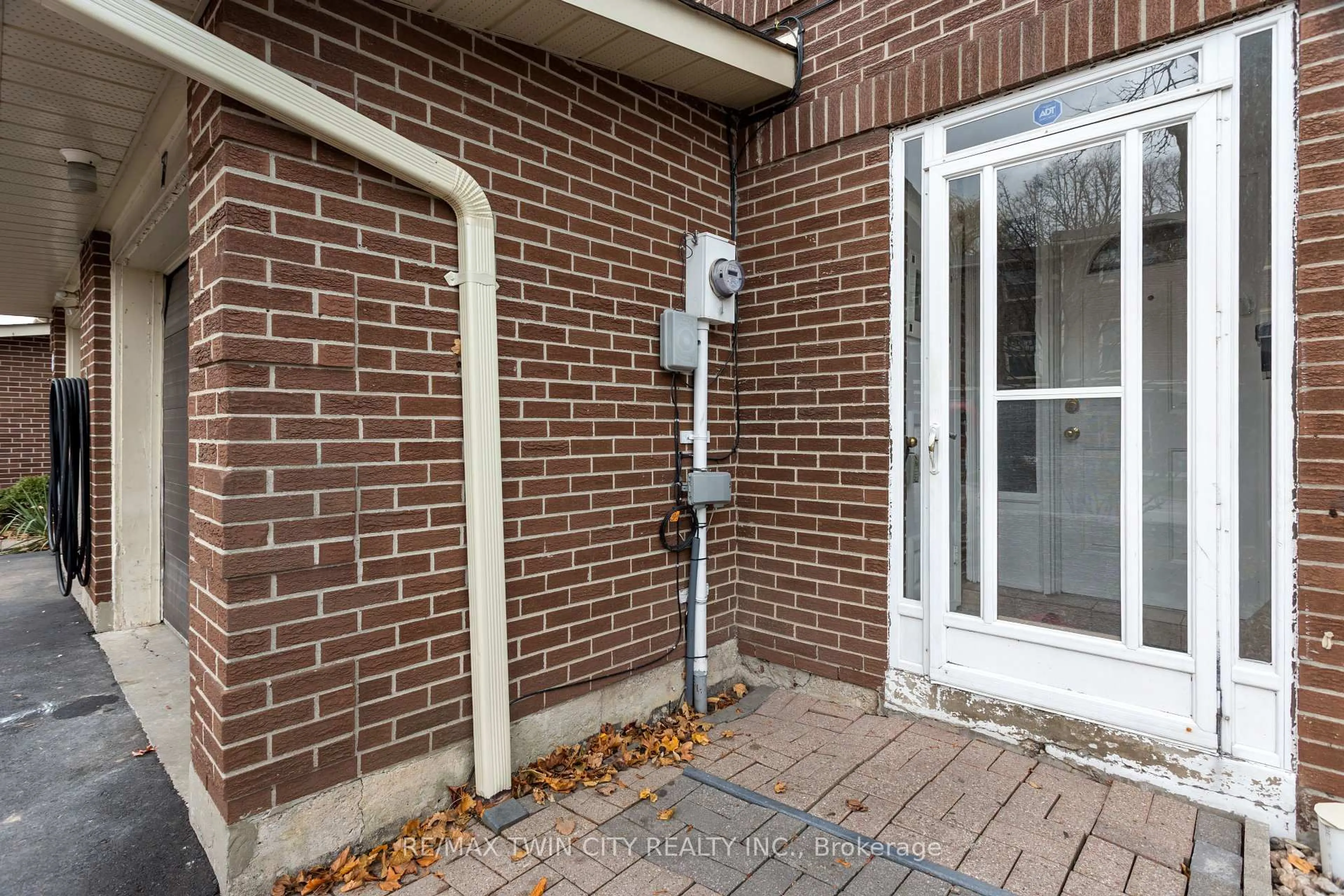 Unknown for 7 Eden Park Dr, Brampton Ontario L6T 3A5