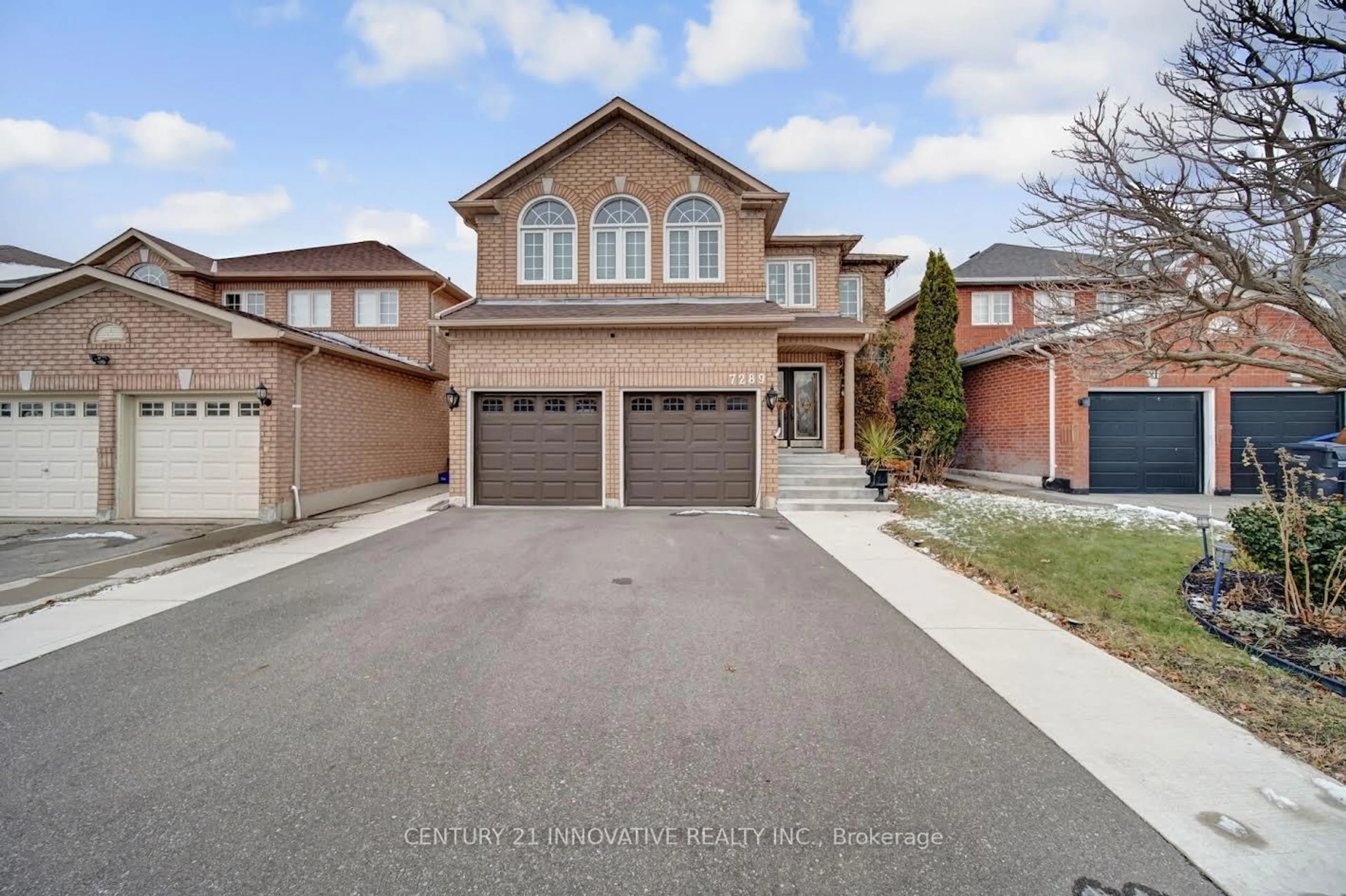 Home with brick exterior material, street for 7289 Terragar Blvd, Mississauga Ontario L5N 7L8