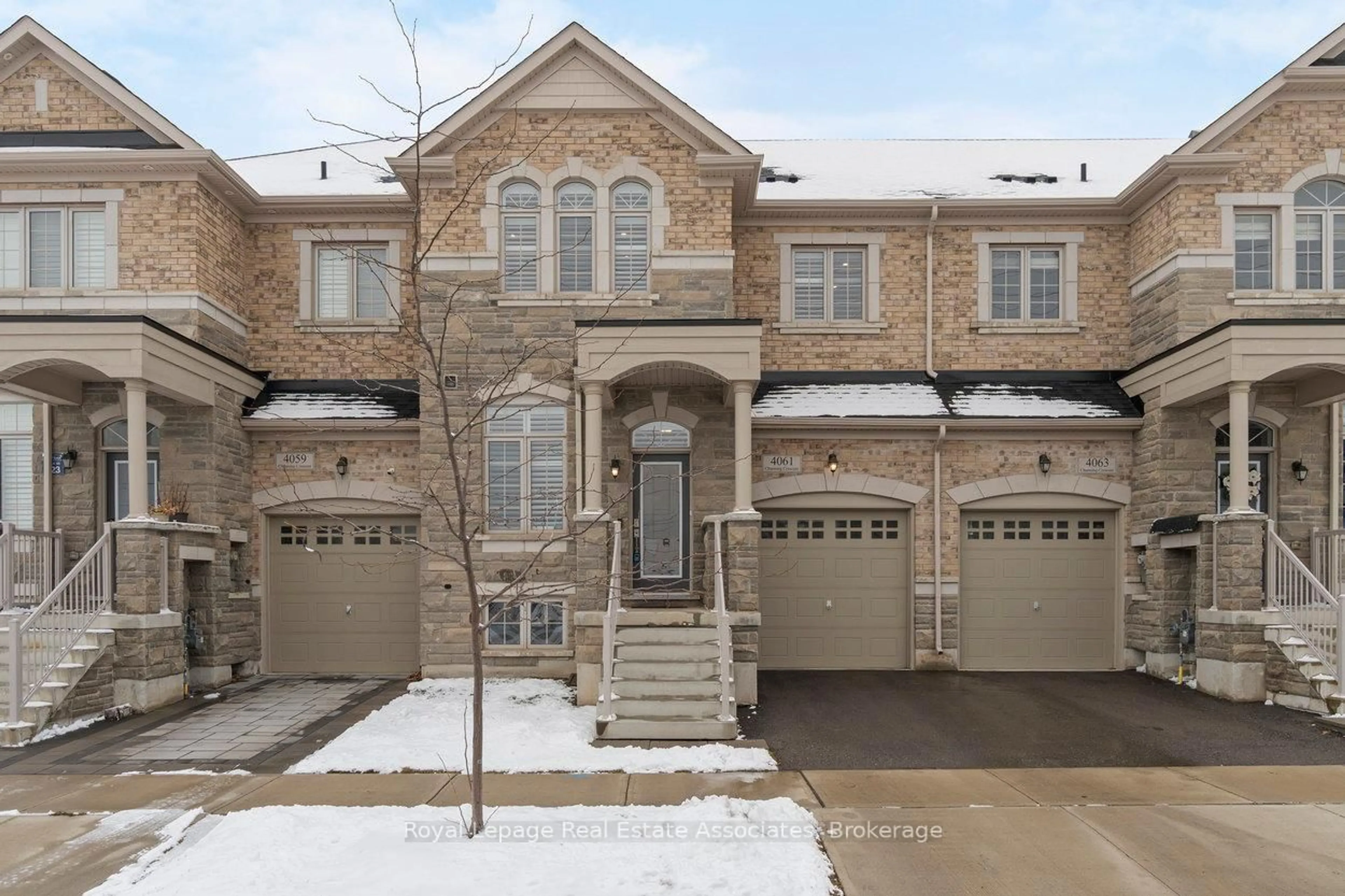 Home with brick exterior material, street for 4061 Channing Cres, Oakville Ontario L6H 3R3