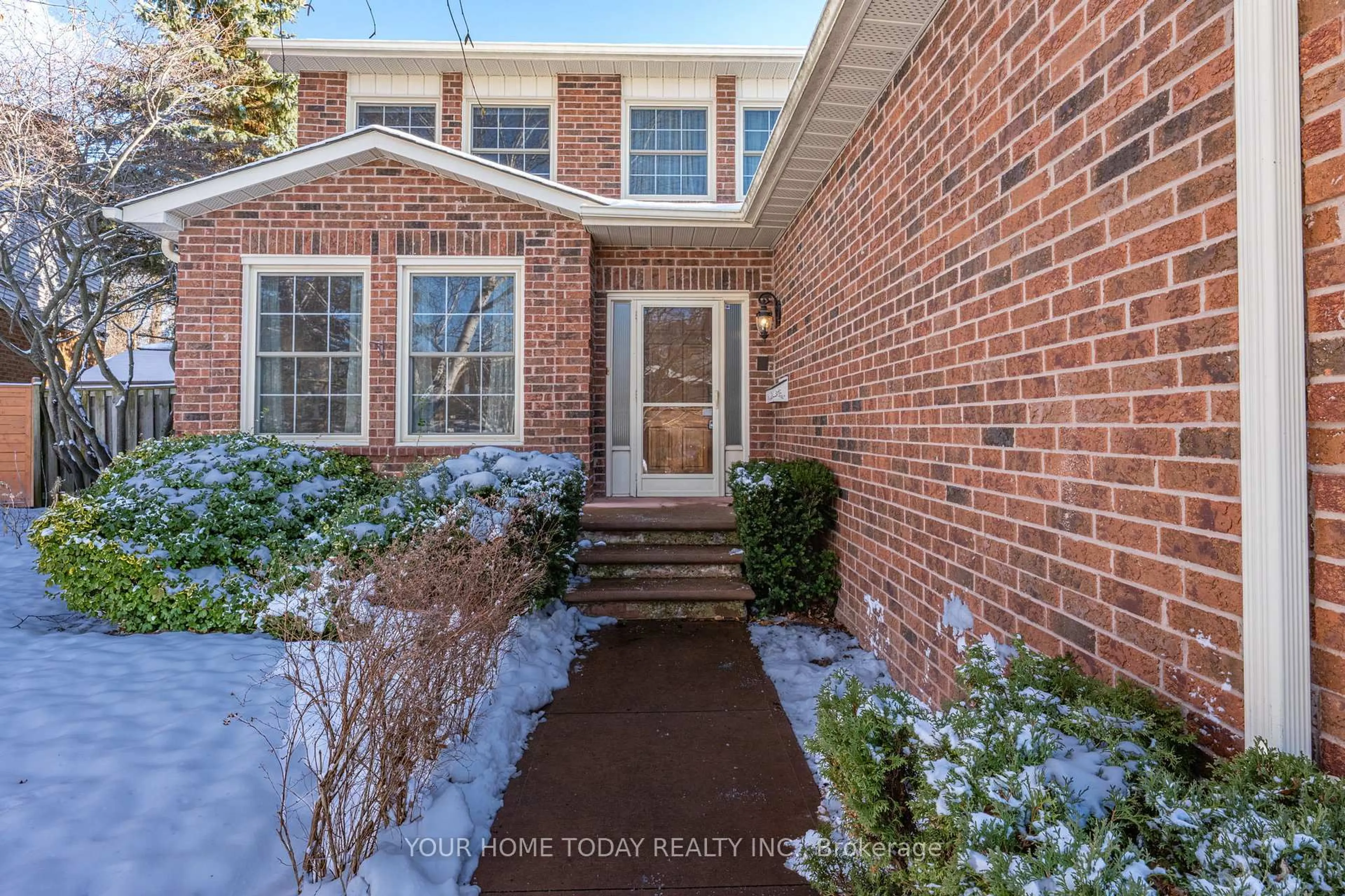 Home with brick exterior material, street for 20 Jason Cres, Halton Hills Ontario L7G 4Z4