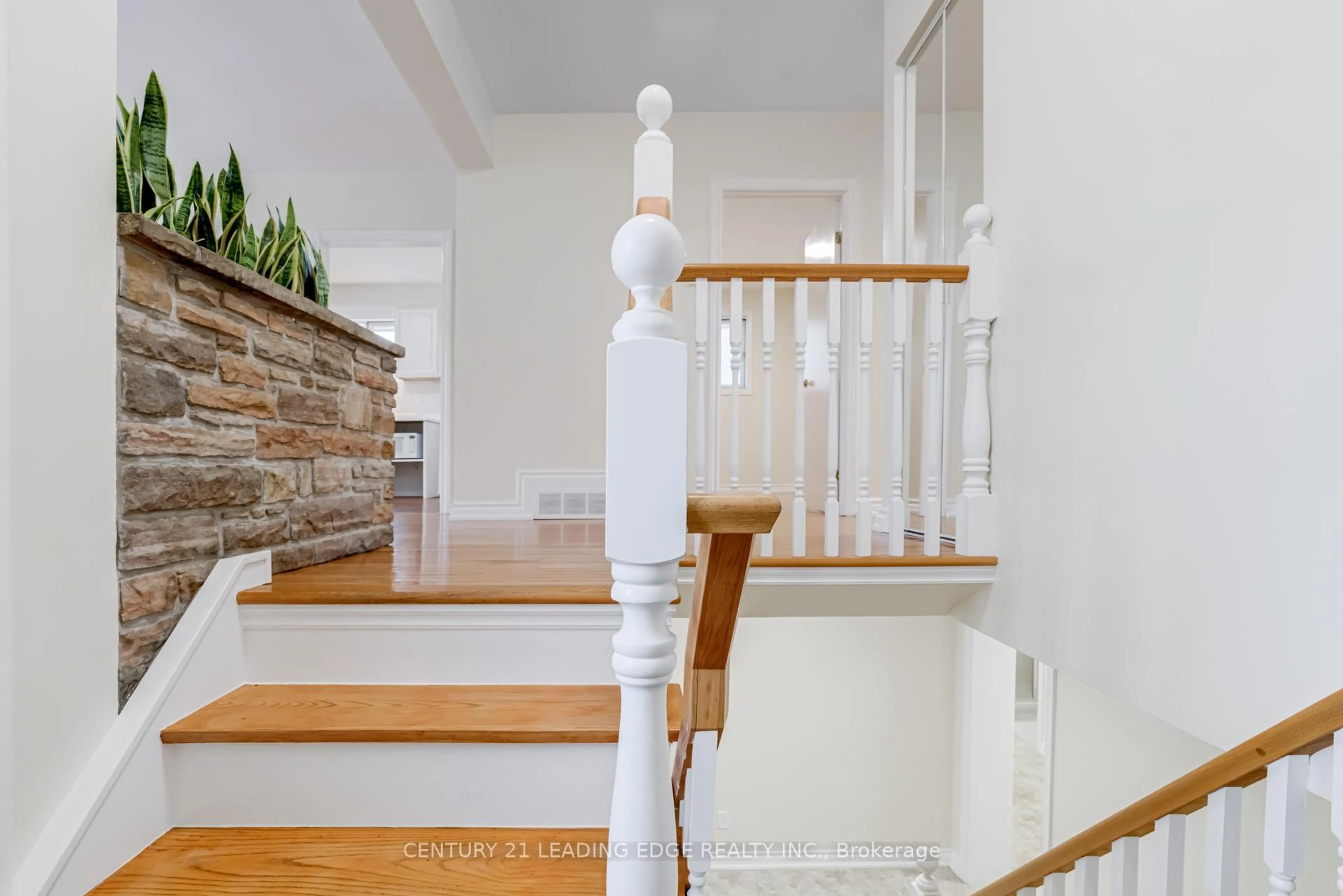 Unknown for 272 The West Mall, Toronto Ontario M9C 1C5