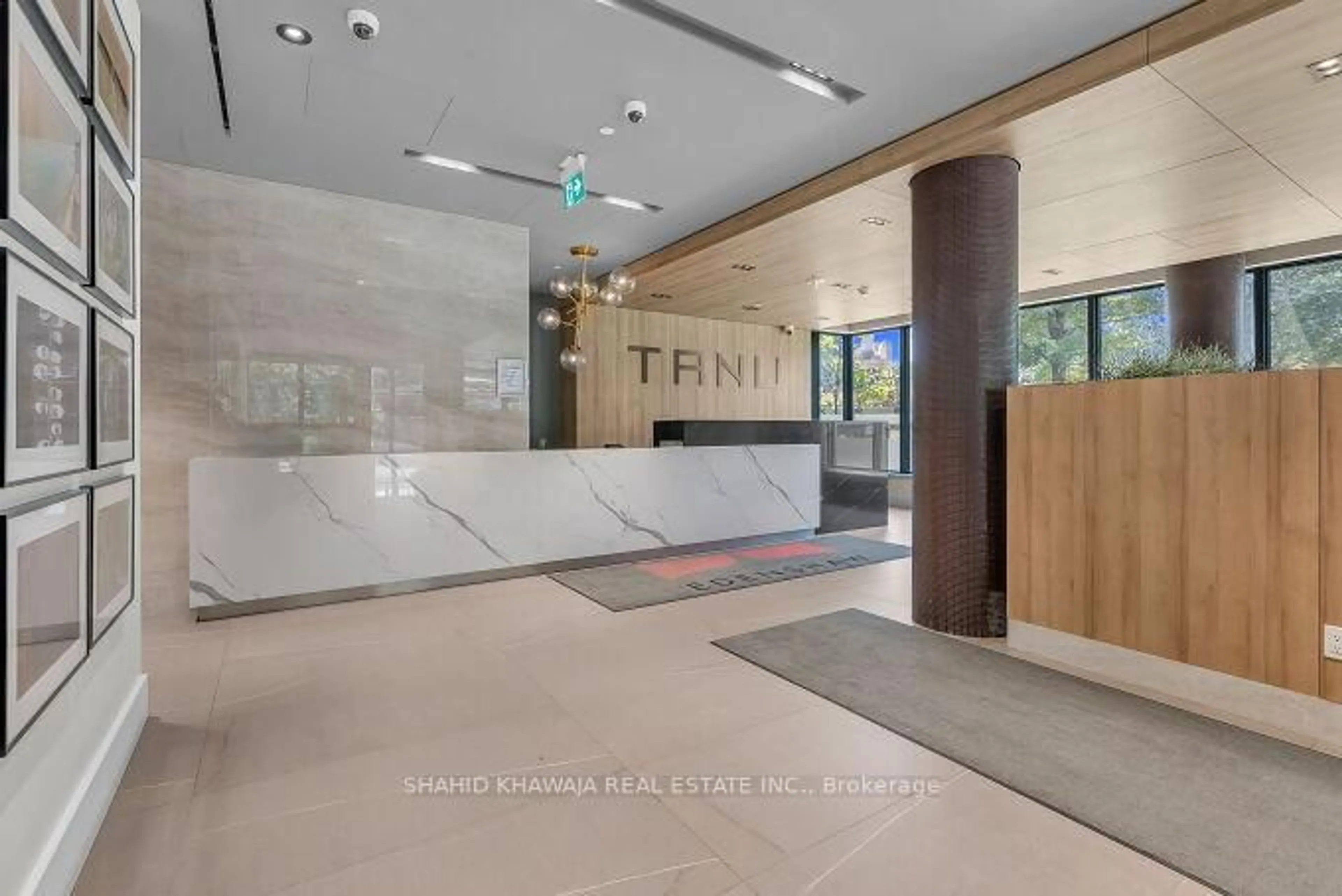 Lobby for 21 Park St #1508, Mississauga Ontario L5G 1L7