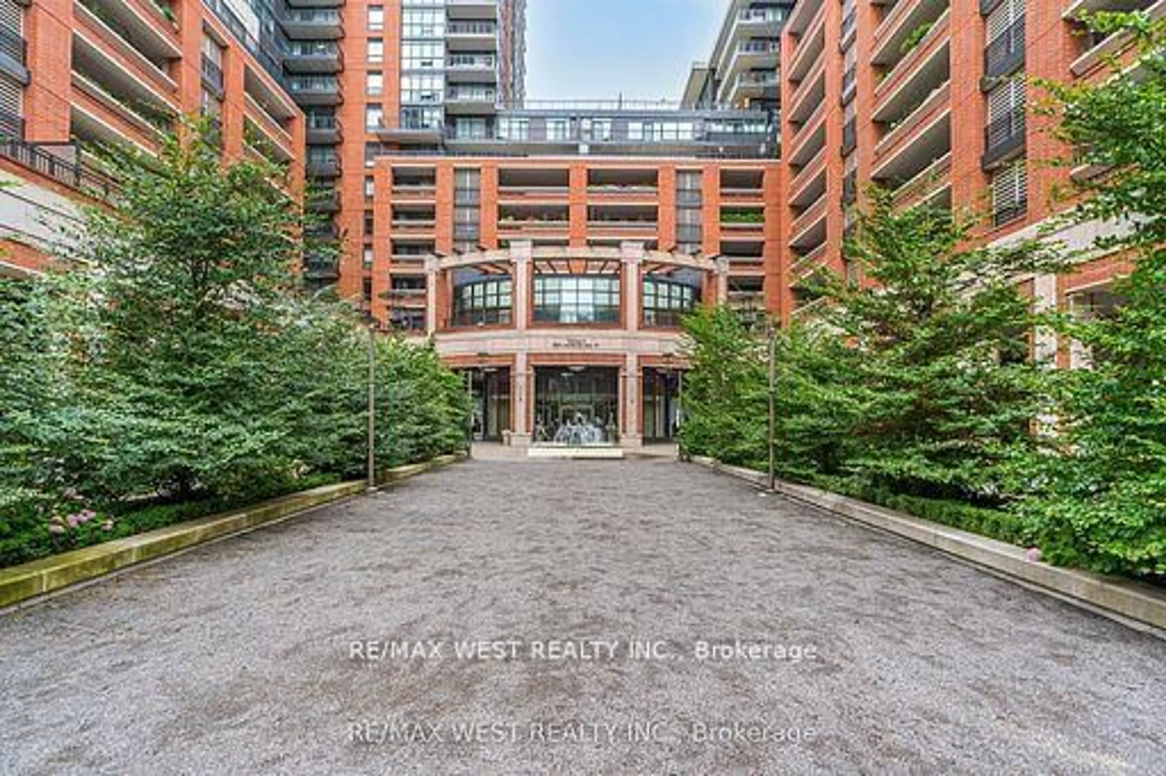 Unknown for 830 Lawrence Ave #830, Toronto Ontario M6A 0A2
