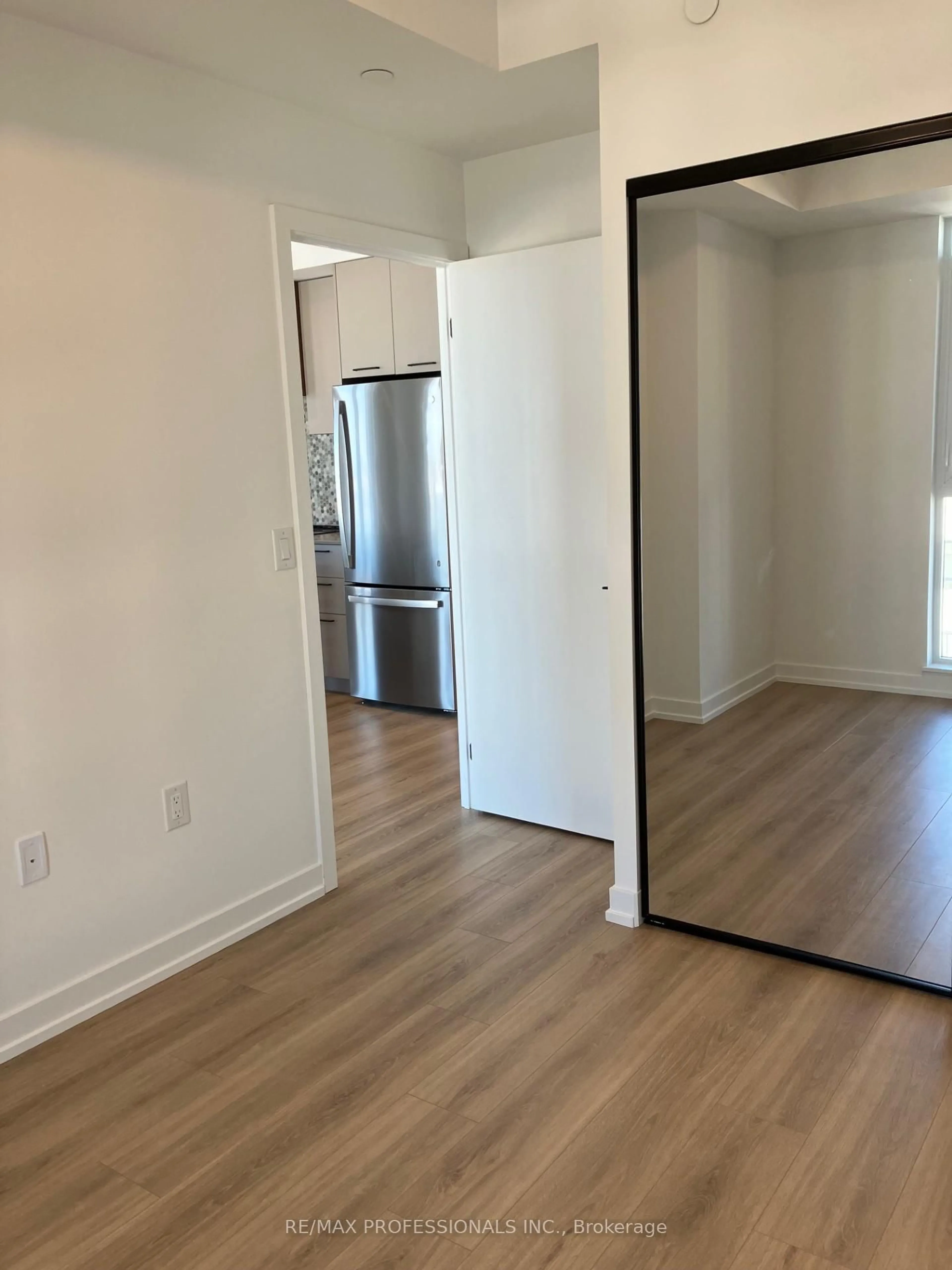 A pic of a room for 10 Lagerfeld Dr #404, Brampton Ontario L7A 0H8