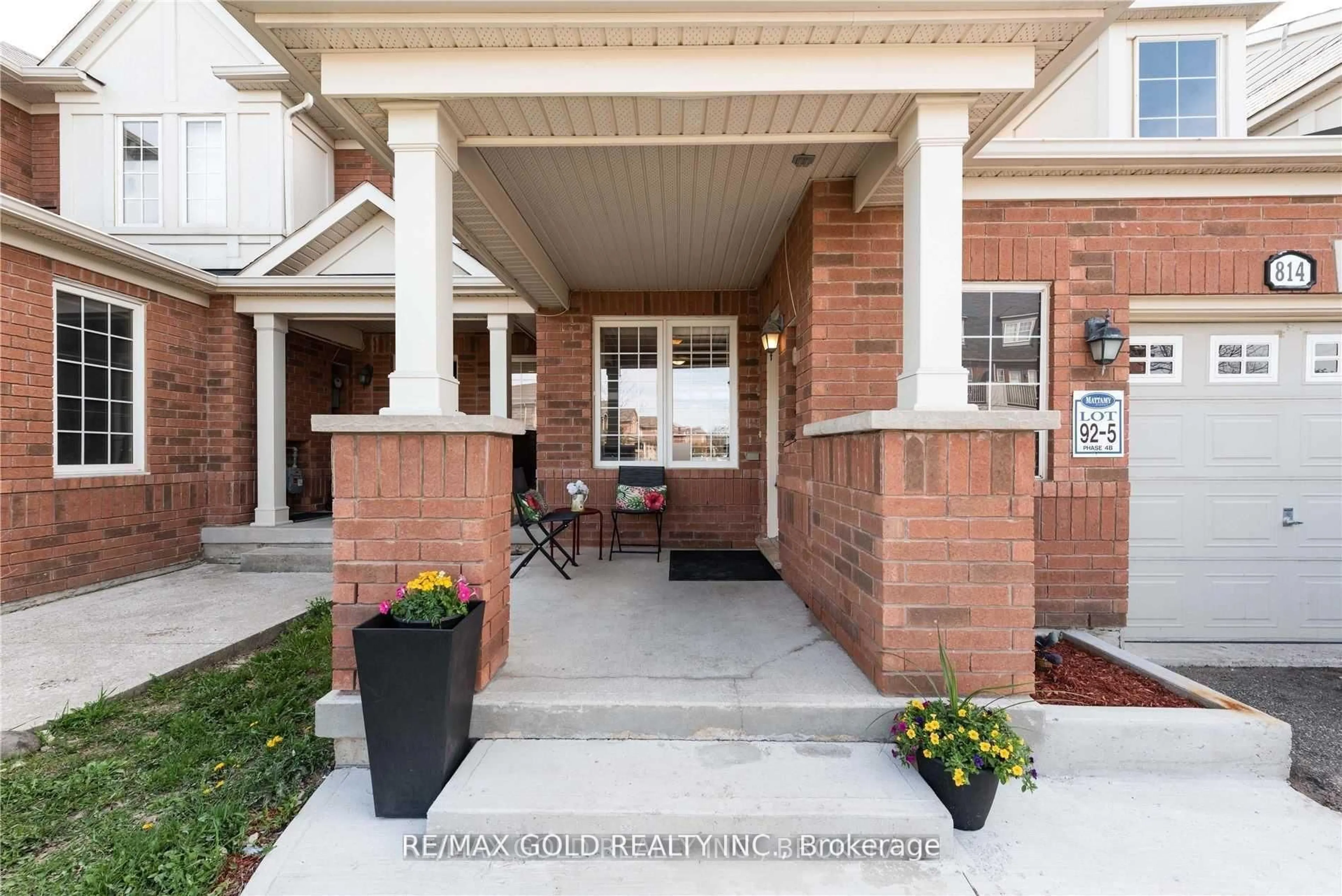 Unknown for 814 Herman Way, Milton Ontario L9T 2C9