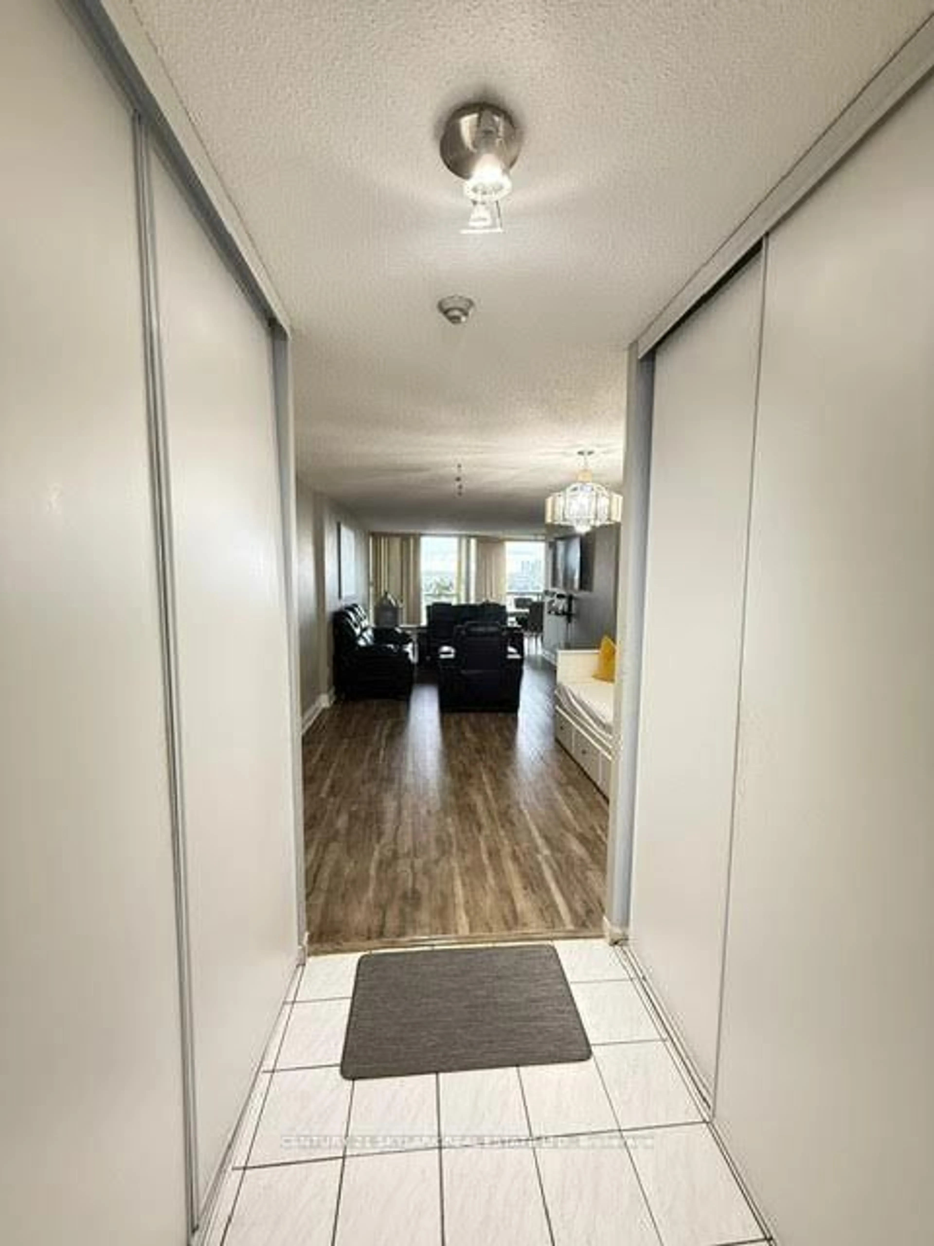 Unknown for 5 Rowntree Rd #1707, Toronto Ontario M9V 5G9