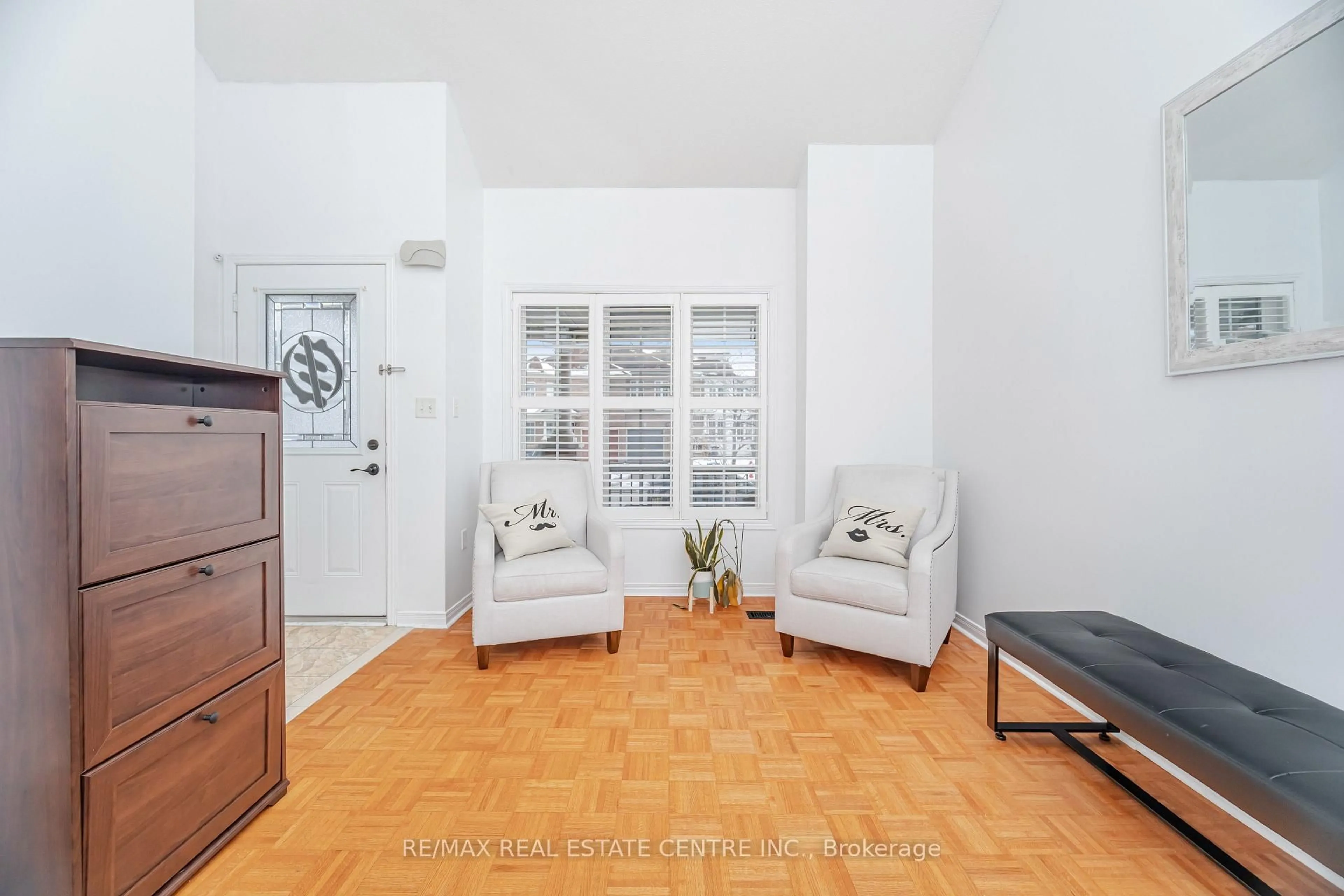 Unknown for 23 Quailvalley Dr, Brampton Ontario L6R 0N3