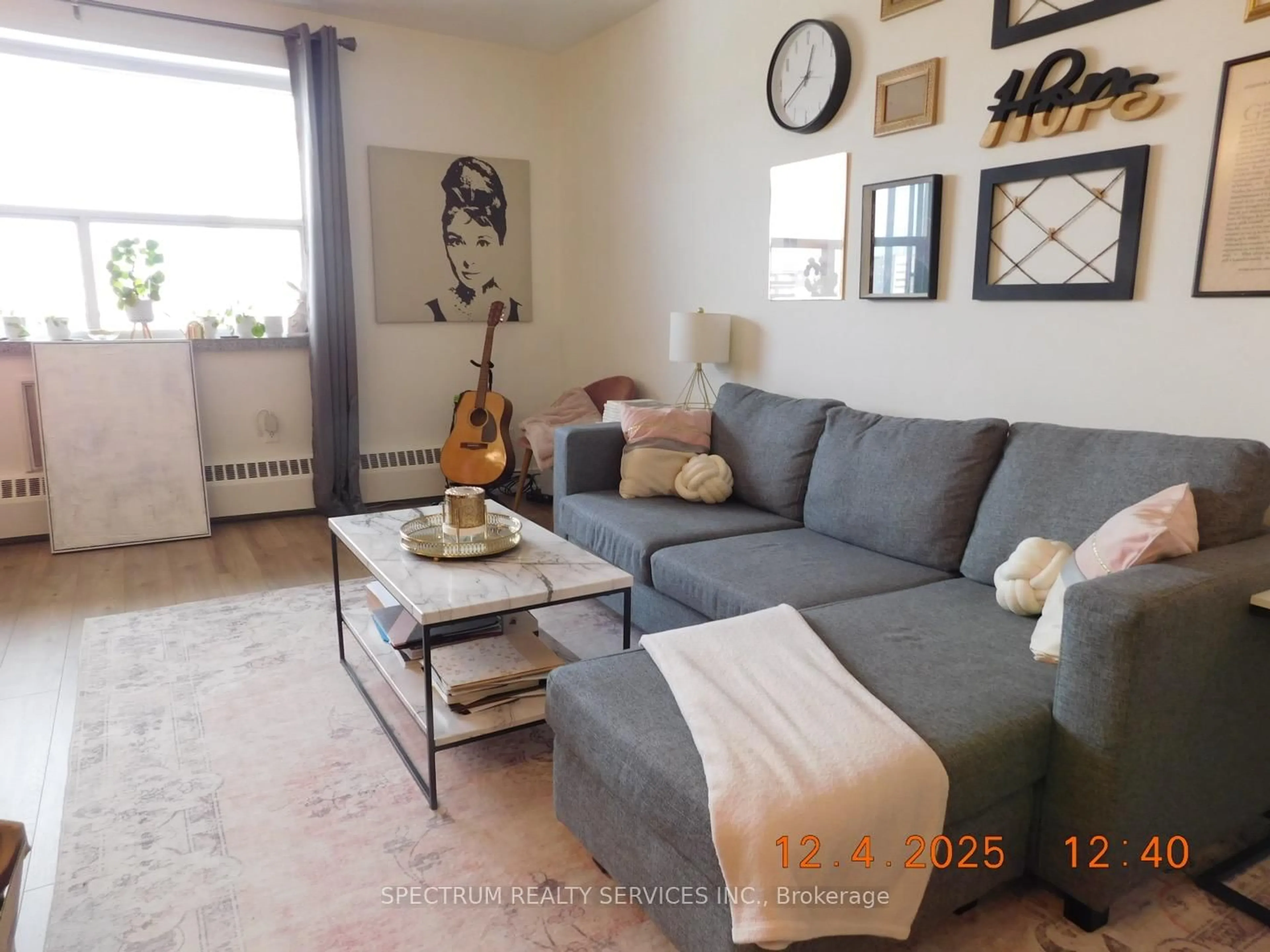 Living room with furniture, unknown for 3320 Fieldgate Dr #808, Mississauga Ontario L4X 2J2