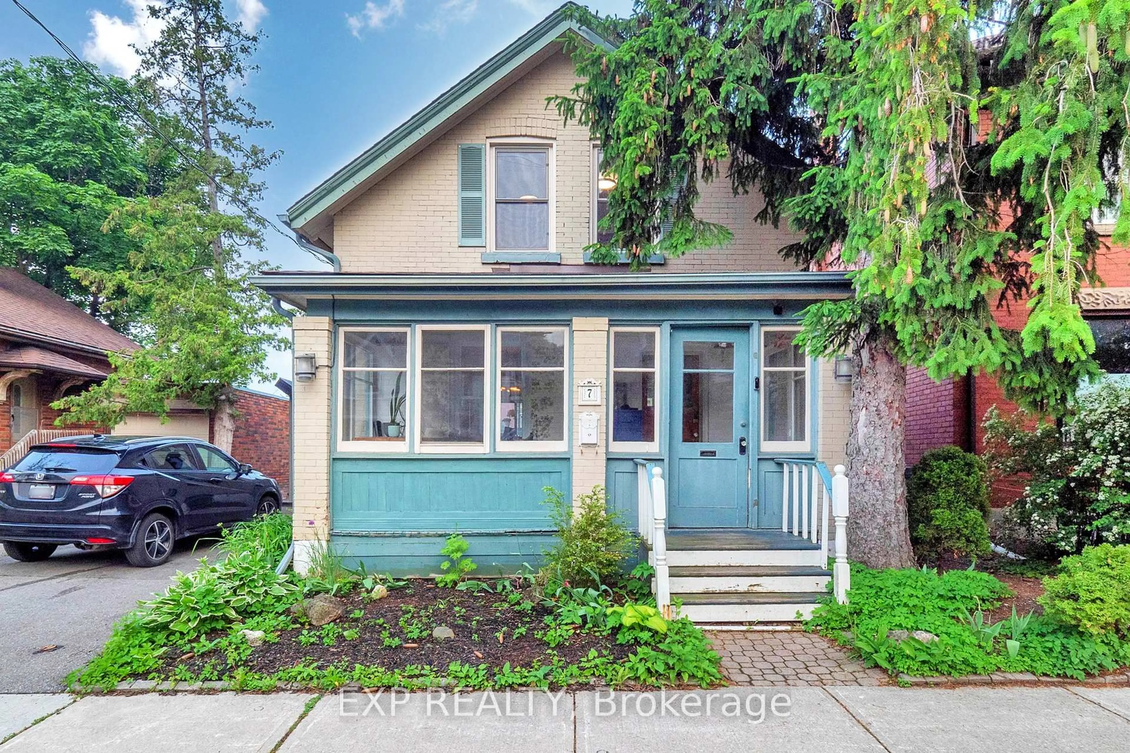 Home with brick exterior material, street for 7 David St, Brampton Ontario L6X 1J2