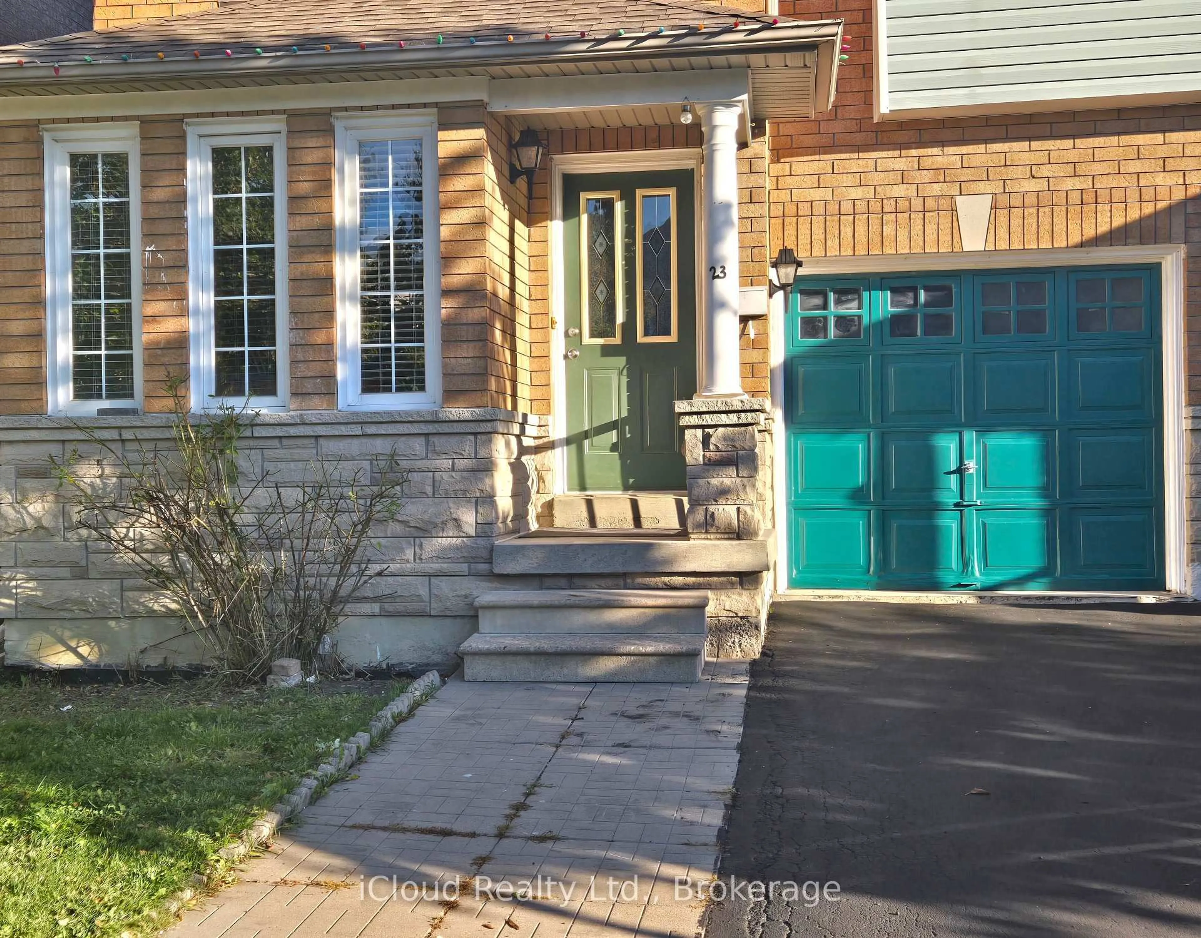 Unknown for 23 Streamside Lane, Brampton Ontario L6R 2A9