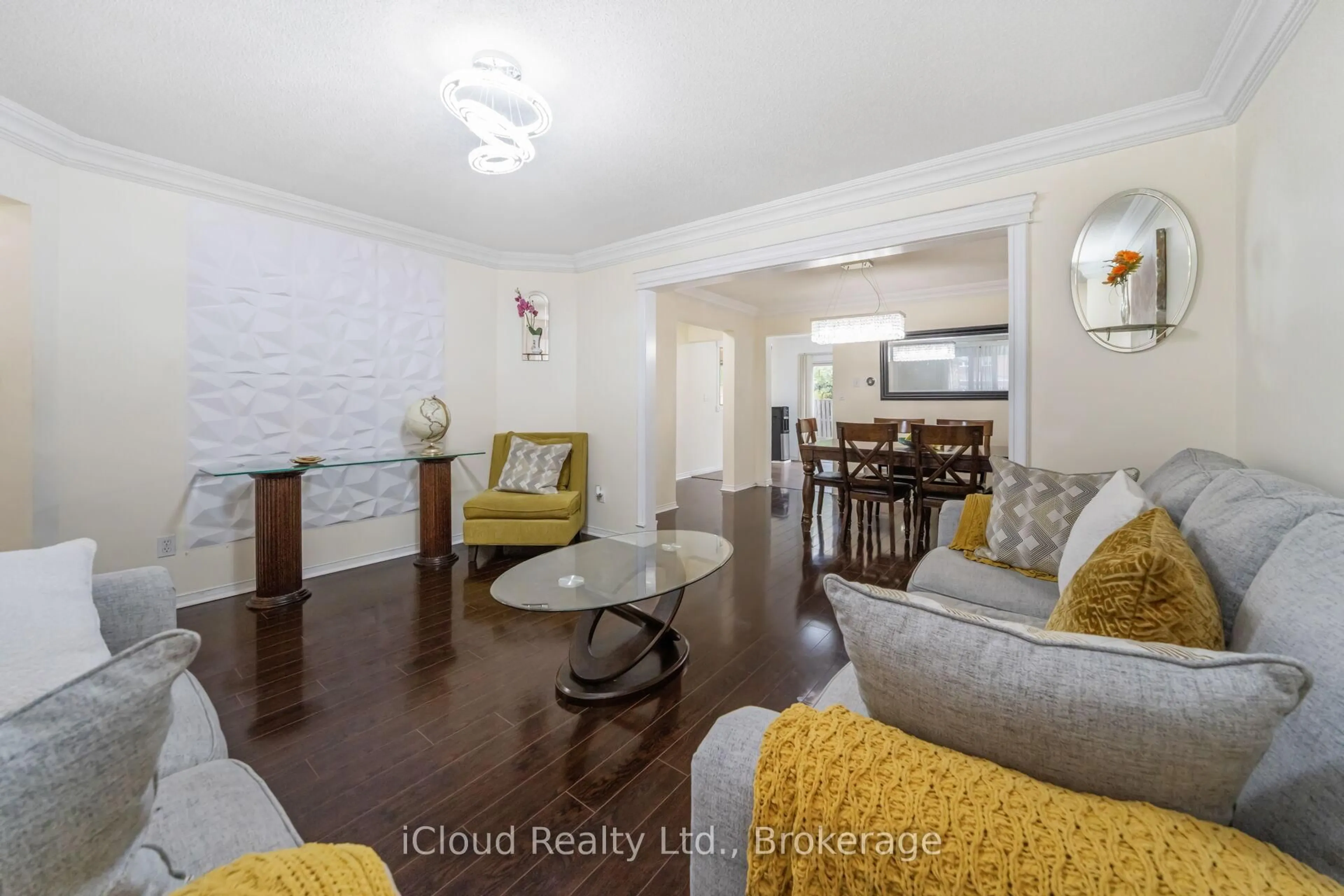 Living room with furniture, wood/laminate floor for 366 Marshall Cres, Orangeville Ontario L9W 4Y4