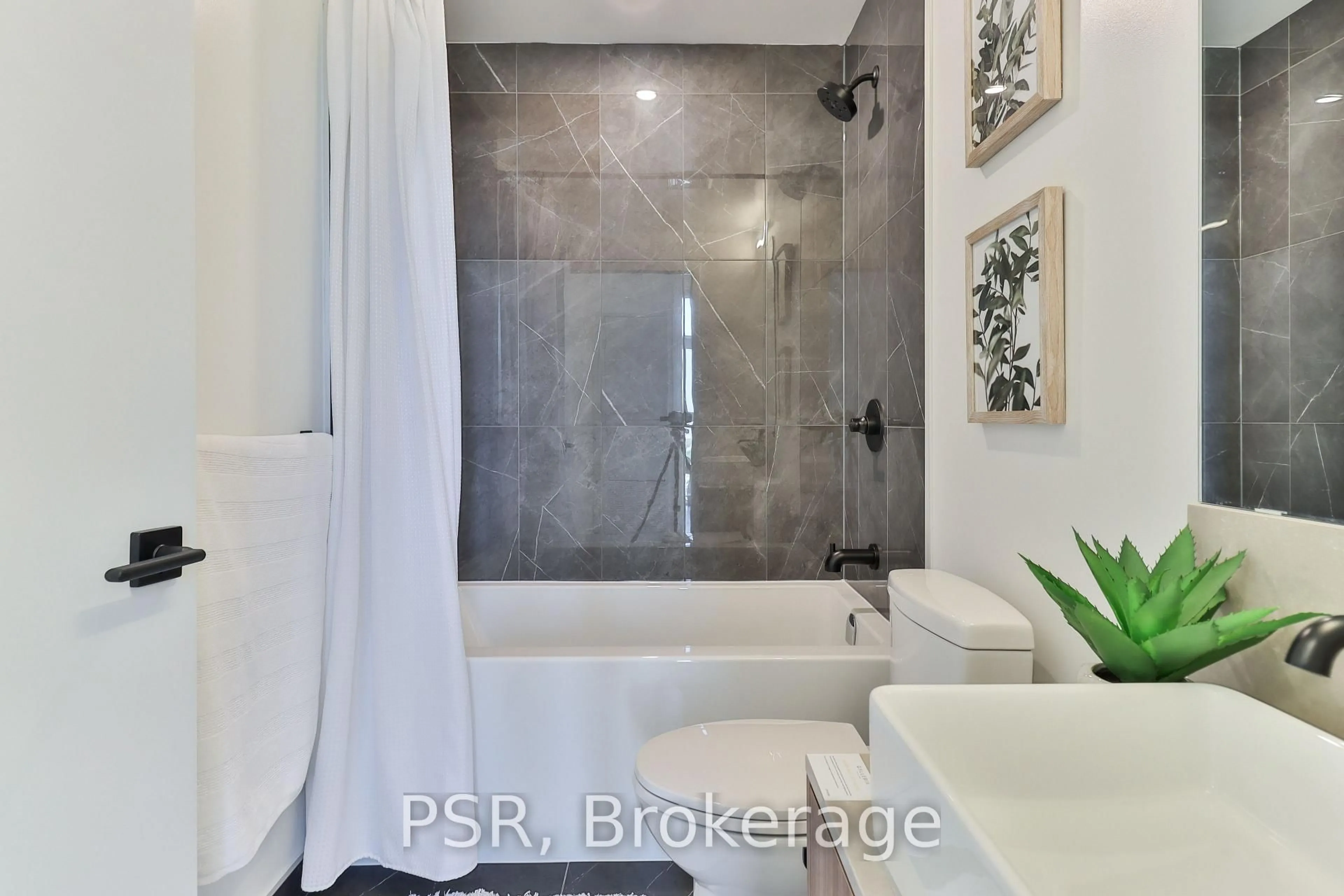 Contemporary bathroom, ceramic/tile floor for 1285 Dupont St #2904, Toronto Ontario M6H 0E3