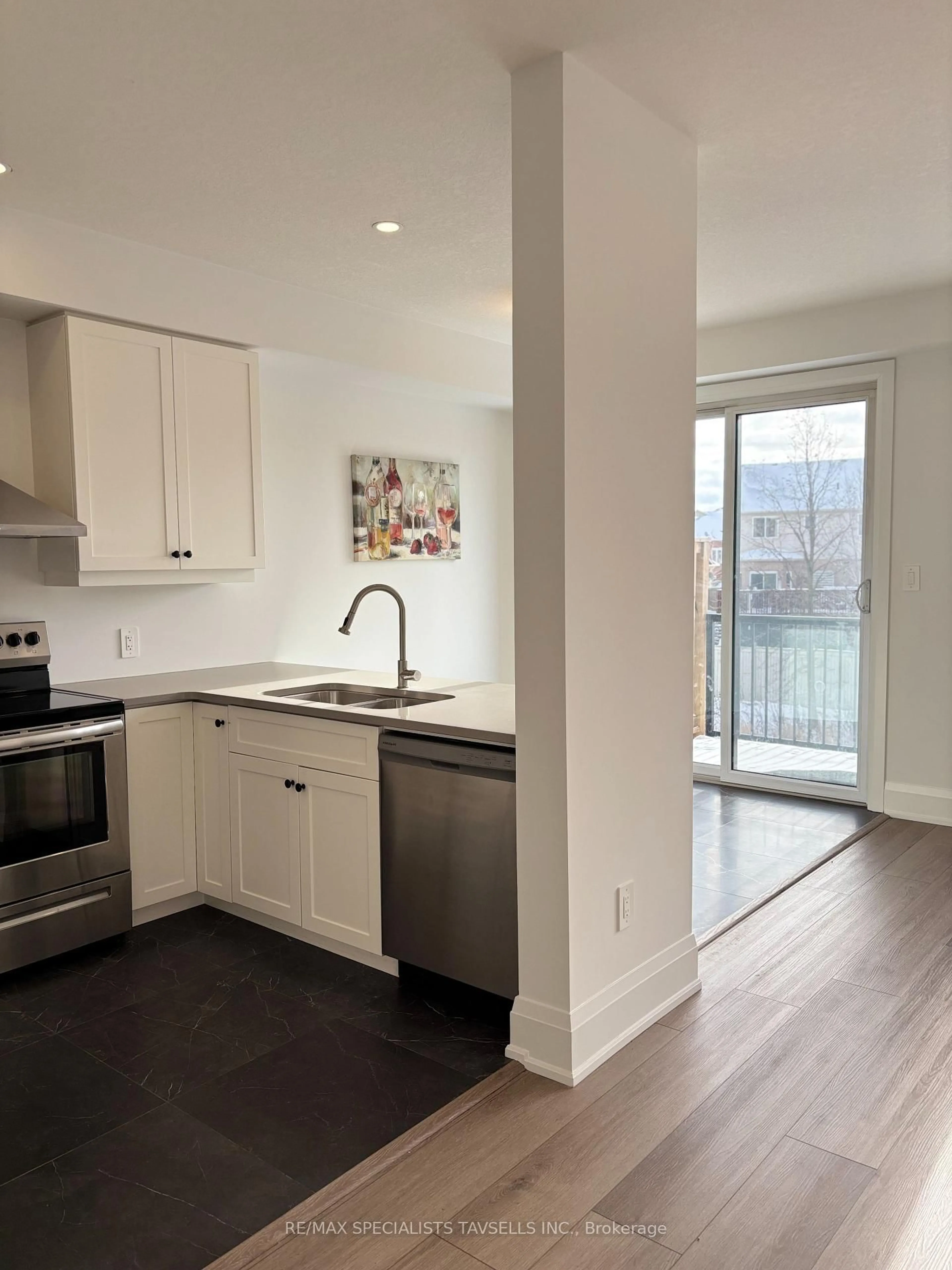 Unknown for 690 Broadway #31, Orangeville Ontario L9W 7T7