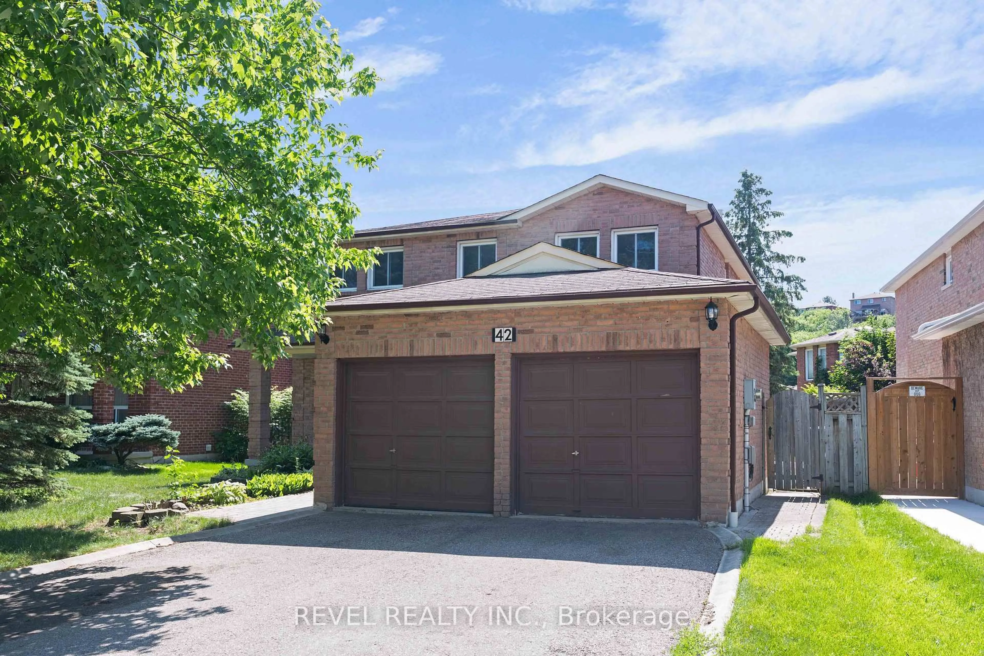 Home with brick exterior material, street for 42 Deer Valley Dr, Caledon Ontario L7E 2E5