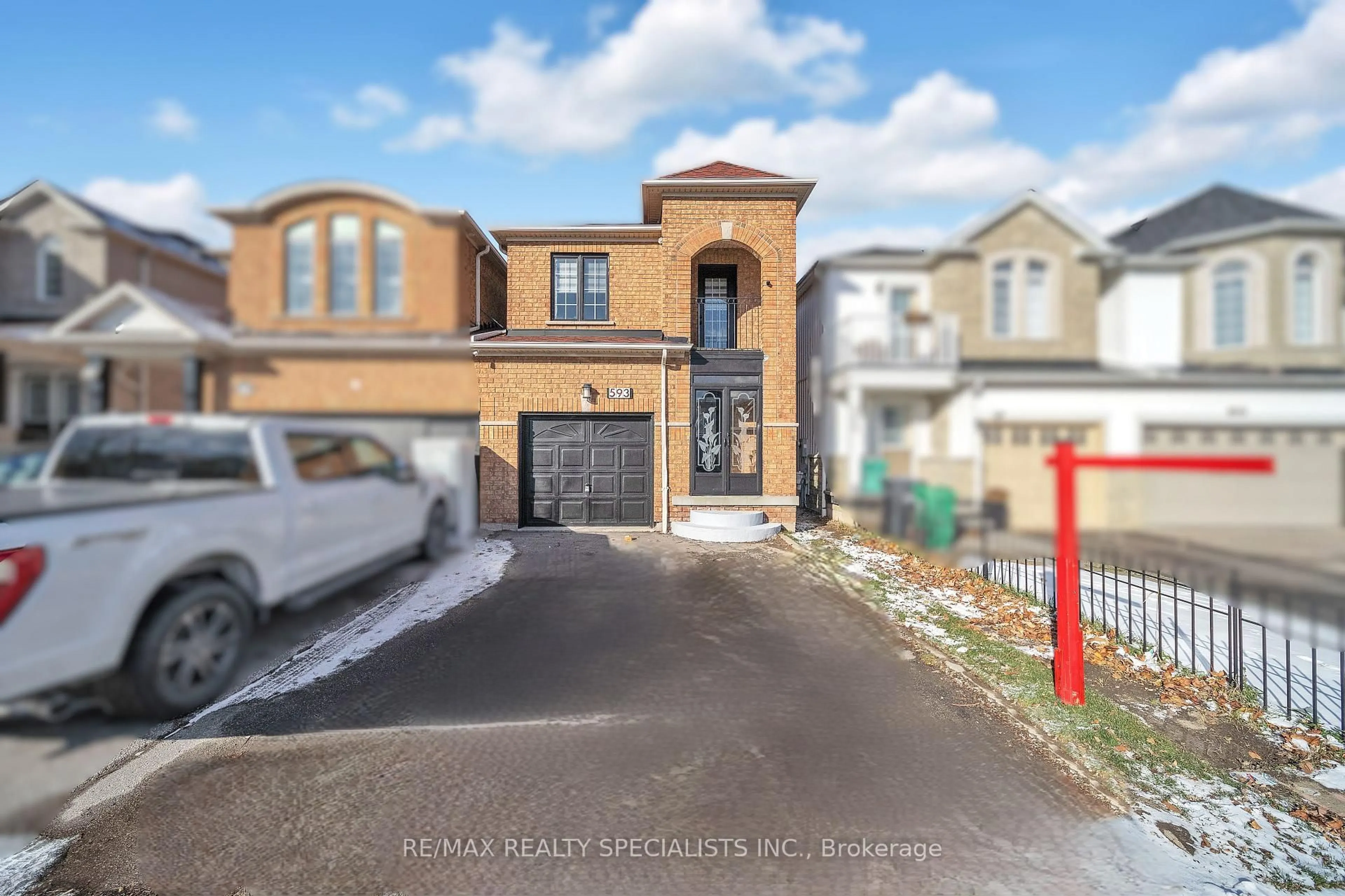 Unknown for 593 Rossellini Dr, Mississauga Ontario L5W 1M5