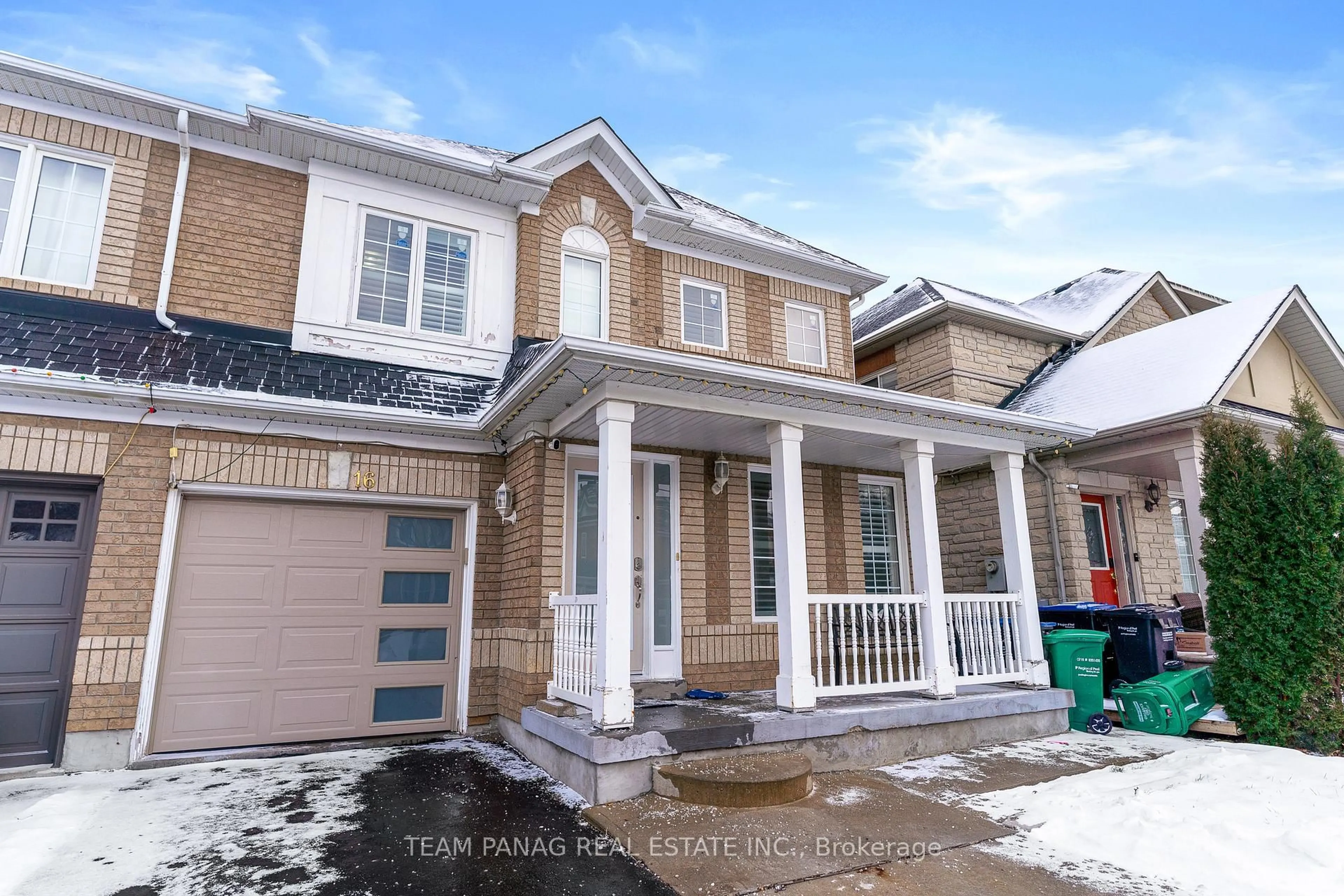 Home with brick exterior material, street for 16 Saintsbury Cres, Brampton Ontario L6R 2W3