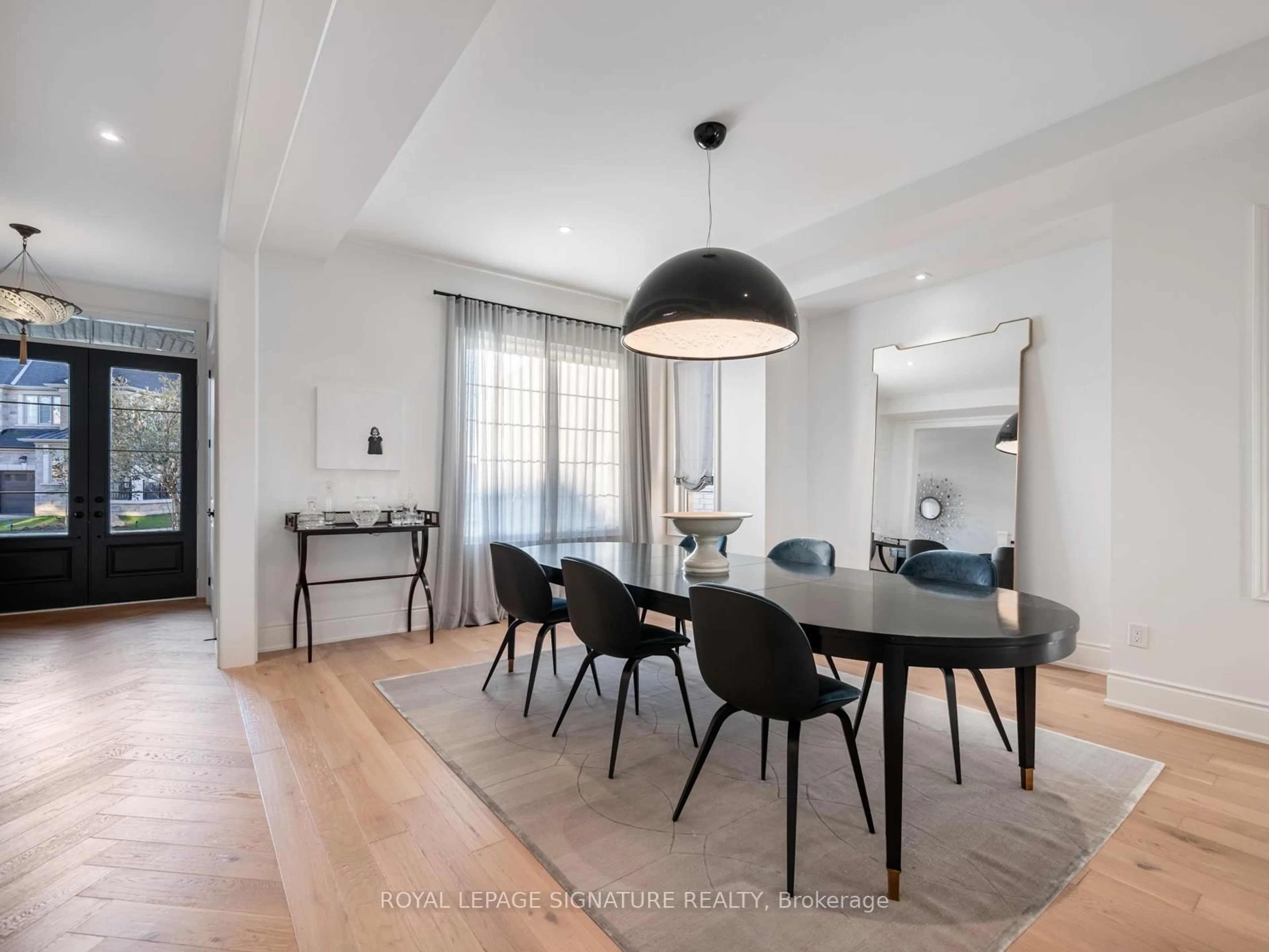 Dining room, wood/laminate floor for 1335 Britton Cres, Milton Ontario L9E 1L5