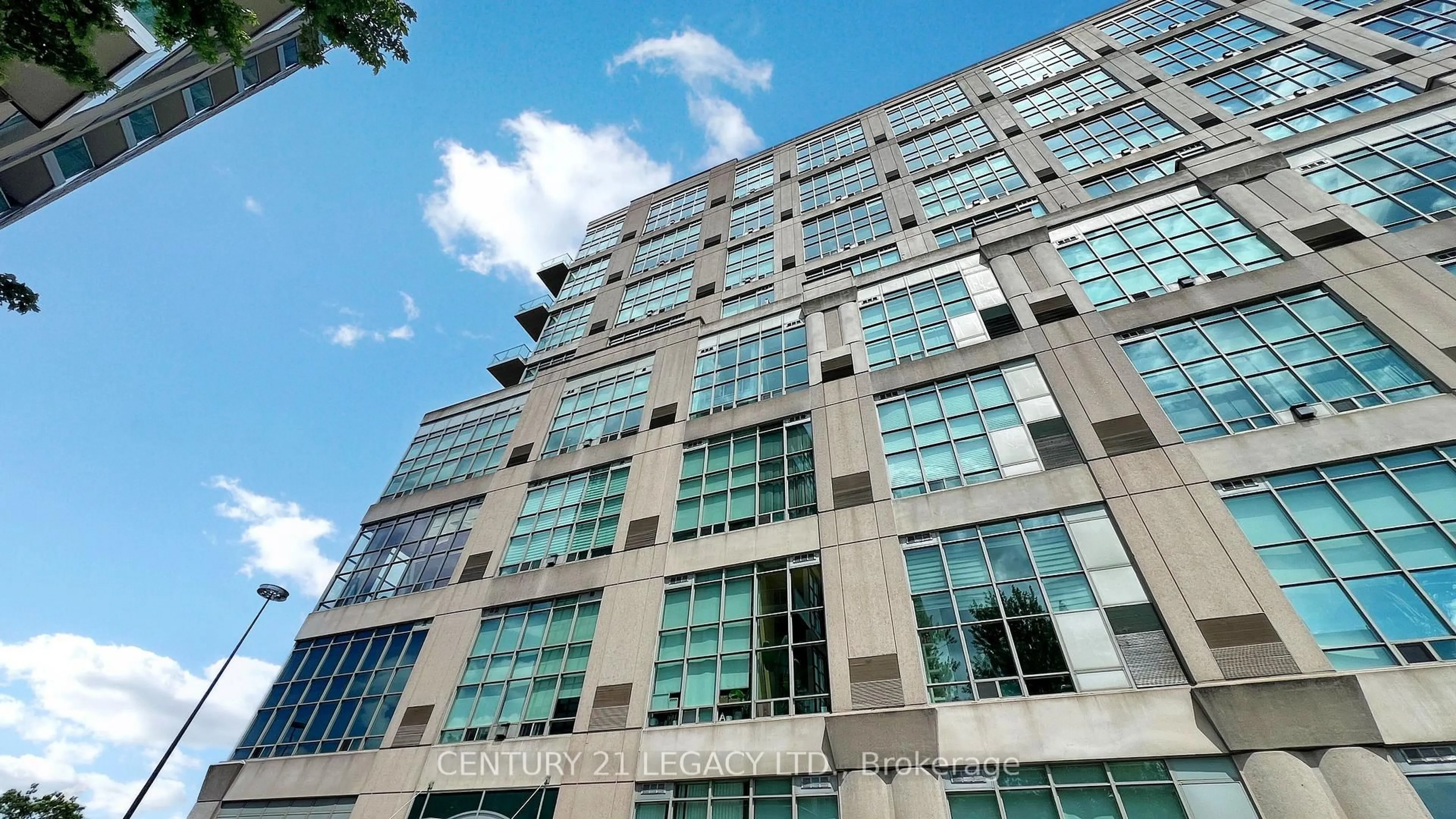 Unknown for 200 Manitoba St #433, Toronto Ontario M8Y 3Y9