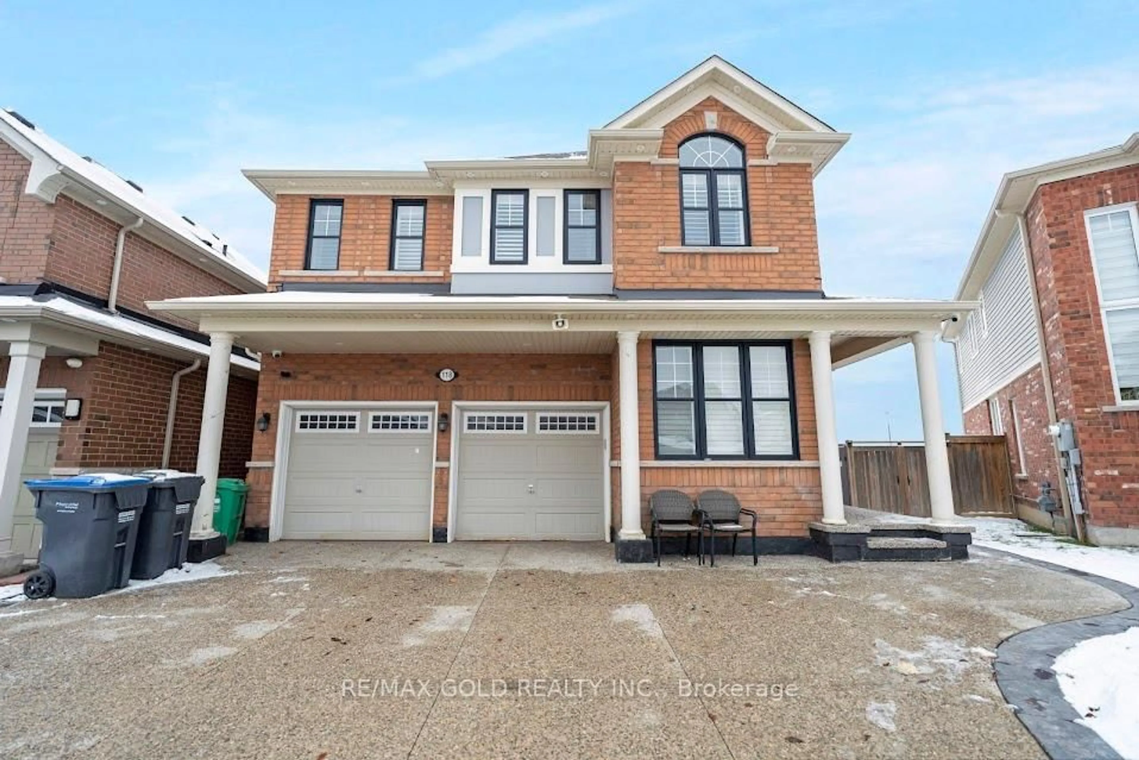 Home with brick exterior material, street for 118 Miracle Tr, Brampton Ontario L7A 0Y8