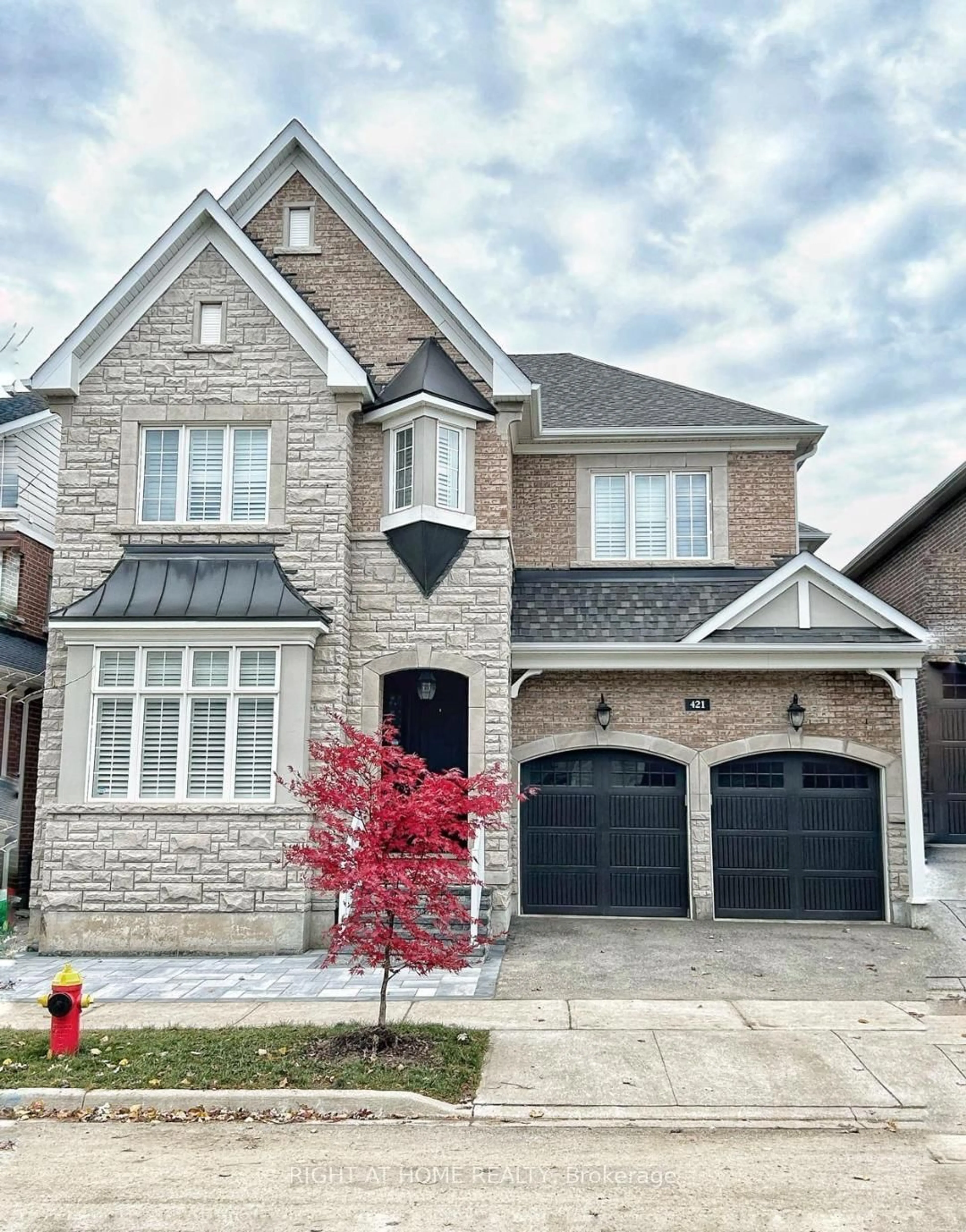 Home with brick exterior material, street for 421 Ginger Gate, Oakville Ontario L6M 1N2