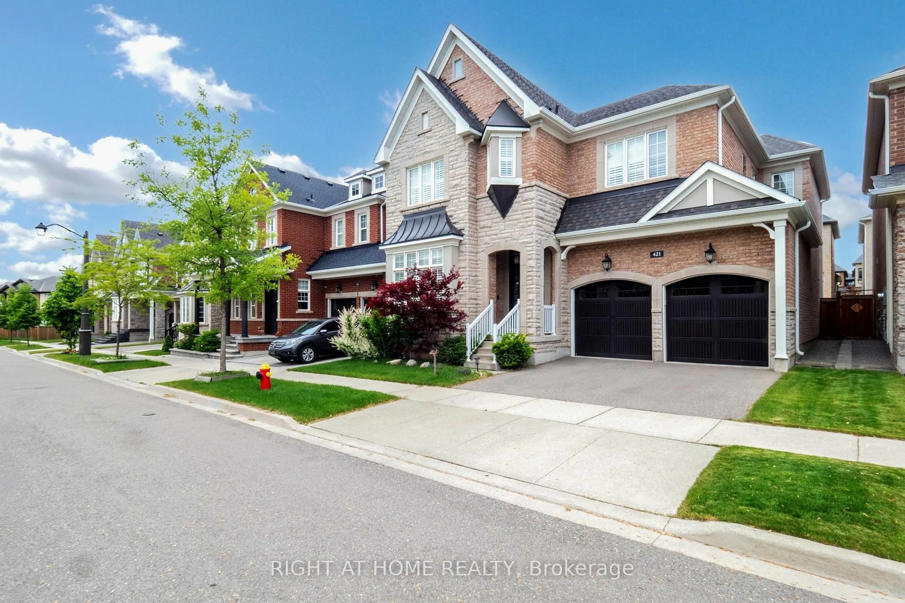 Home with brick exterior material, street for 421 Ginger Gate, Oakville Ontario L6M 1N2