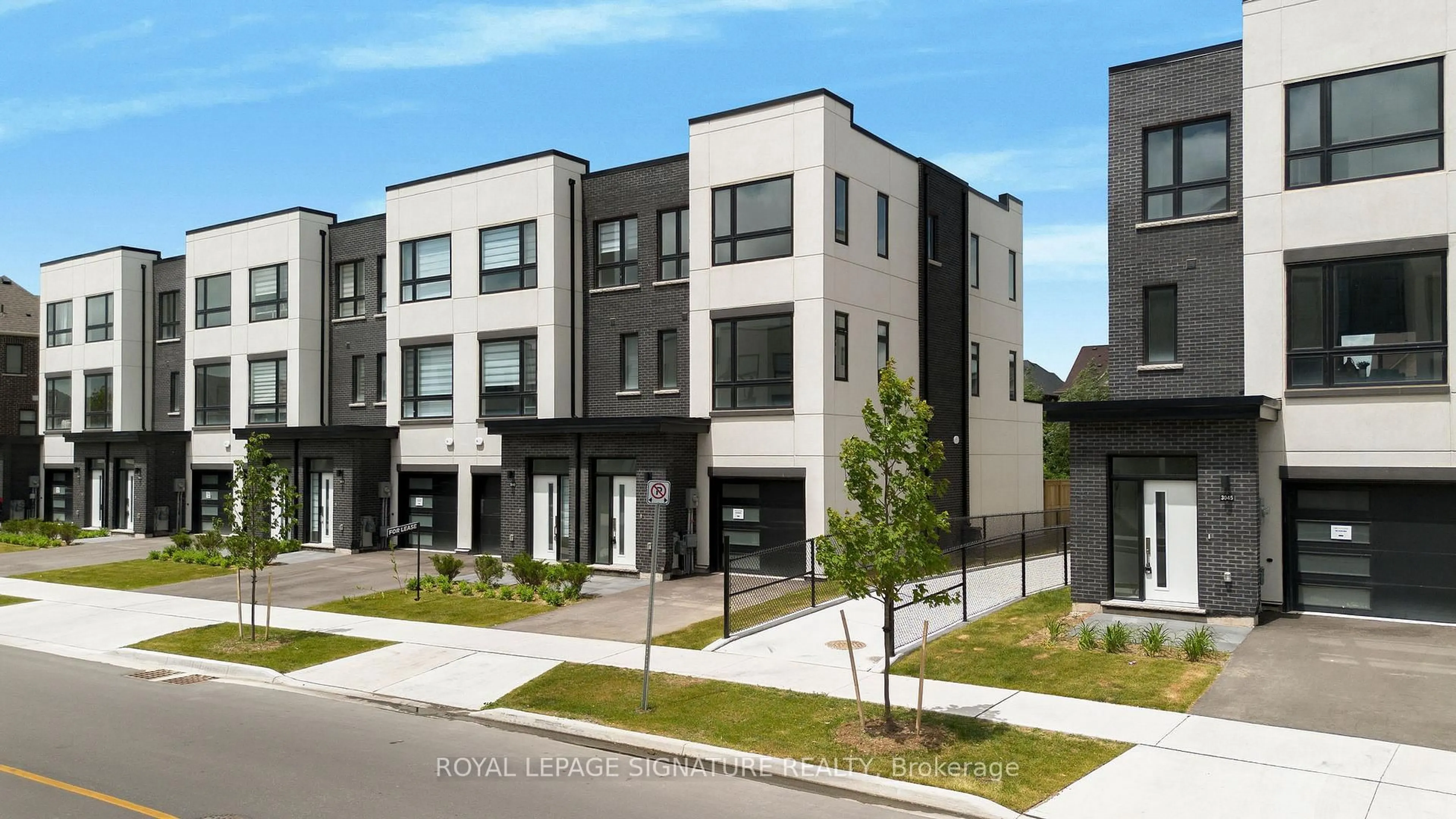 Unknown for 3047 Trailside Dr, Oakville Ontario L6M 4M2