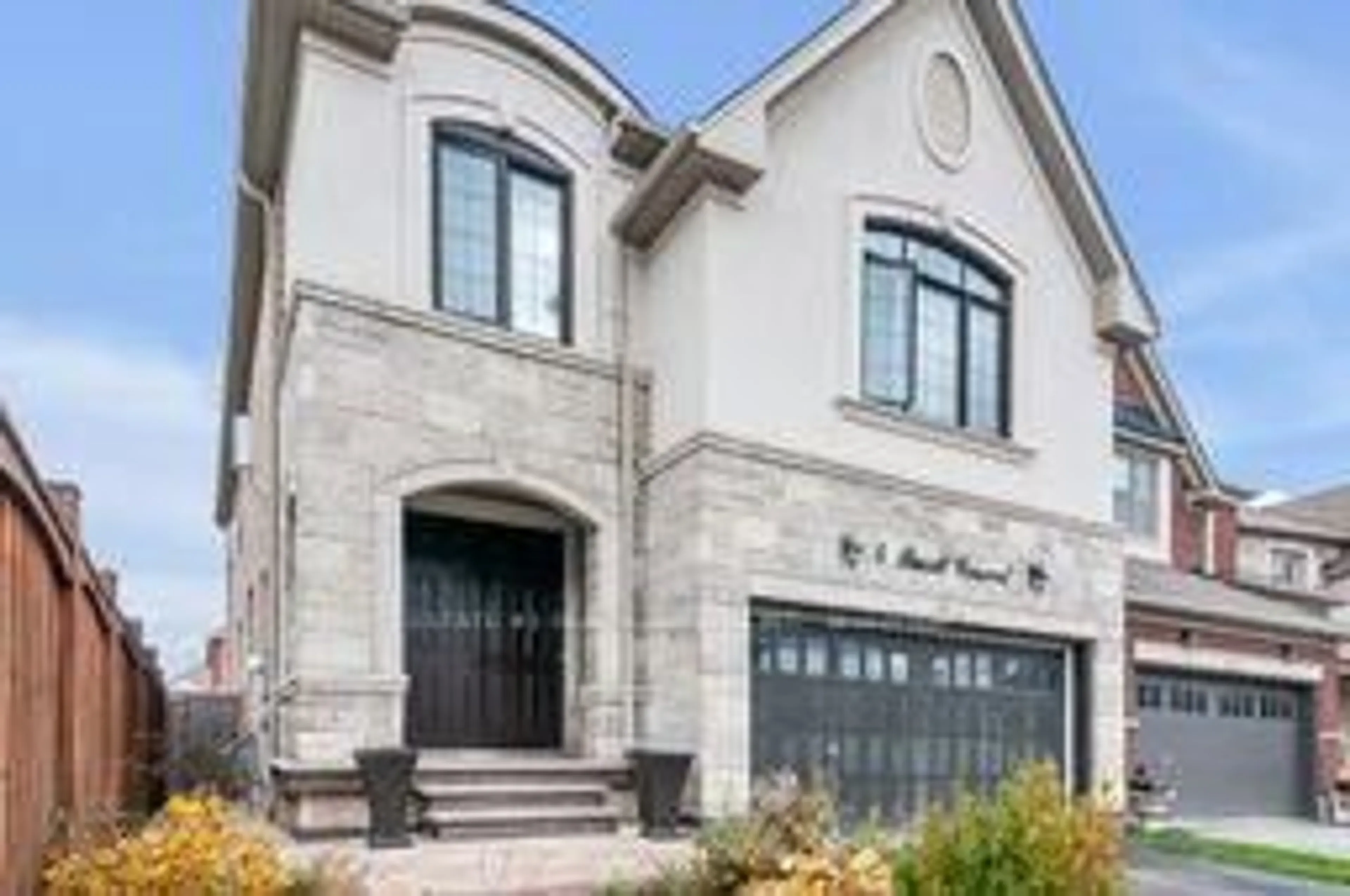 Home with brick exterior material, street for 4 Bassett Cres, Brampton Ontario L6X 5G2