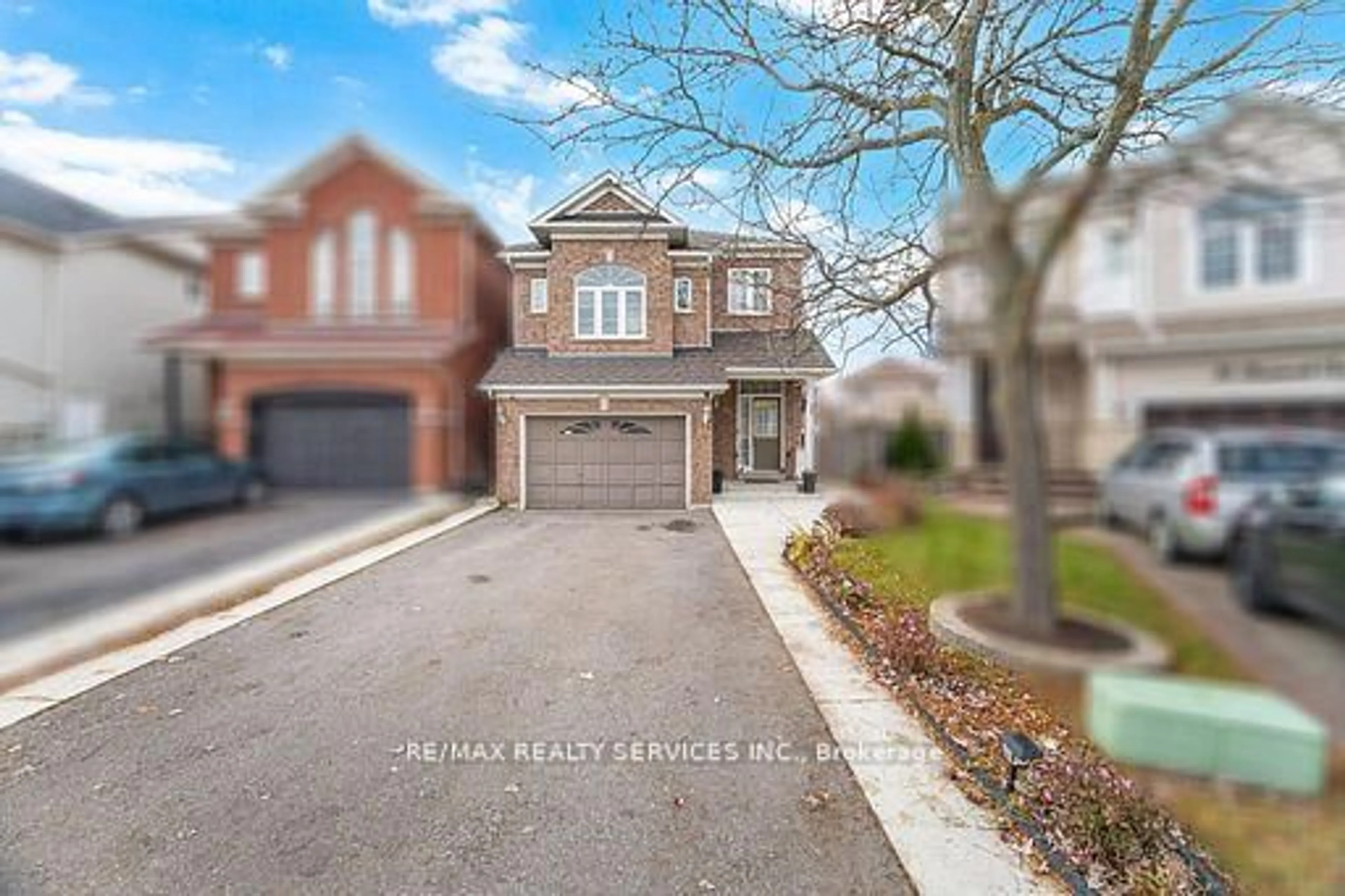 Home with brick exterior material, street for 34 Bramoak Cres, Brampton Ontario L7A 1T6