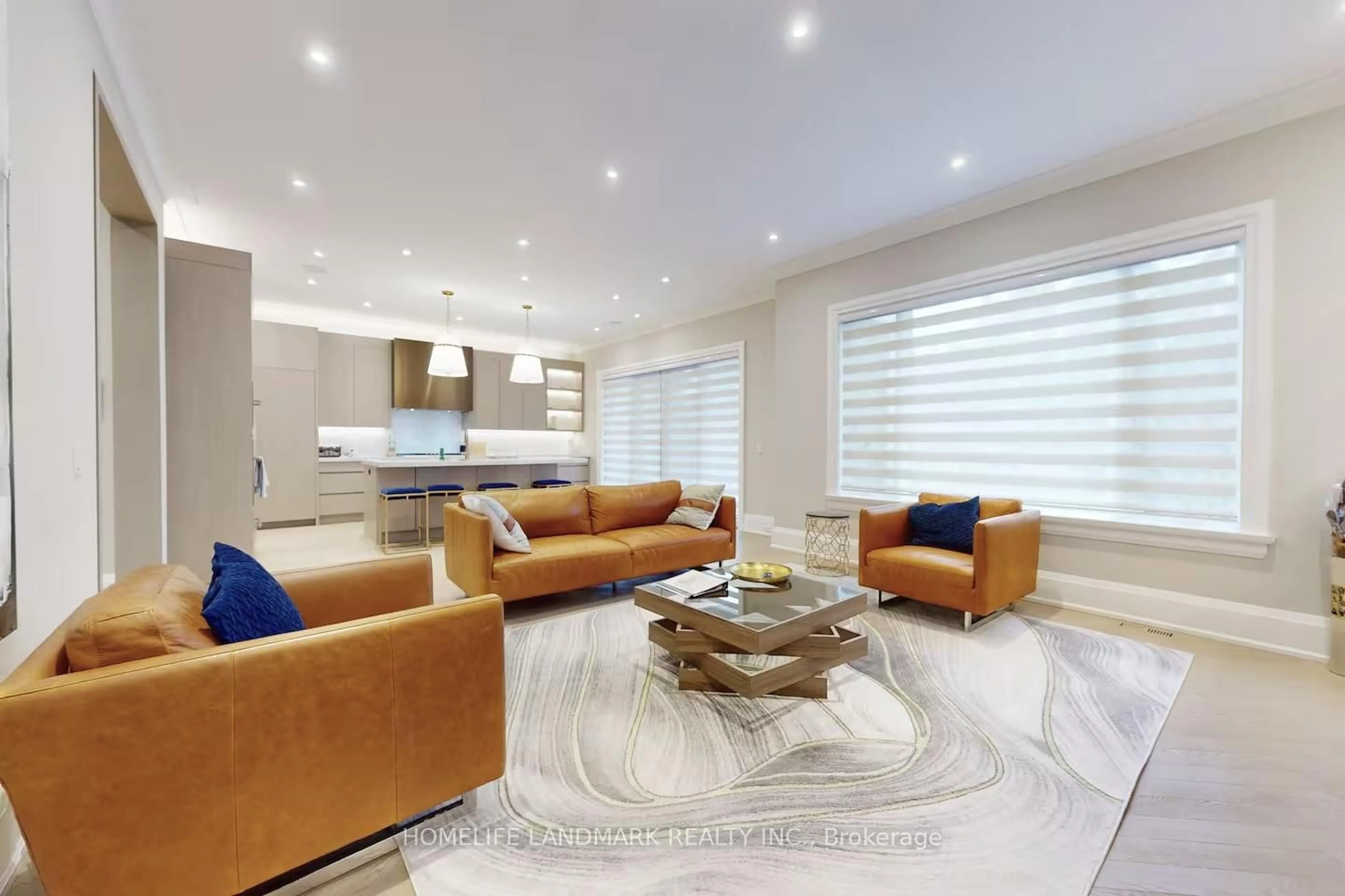 Living room with furniture, unknown for 18 Burnhamthorpe Park Blvd, Toronto Ontario M9A 1H9