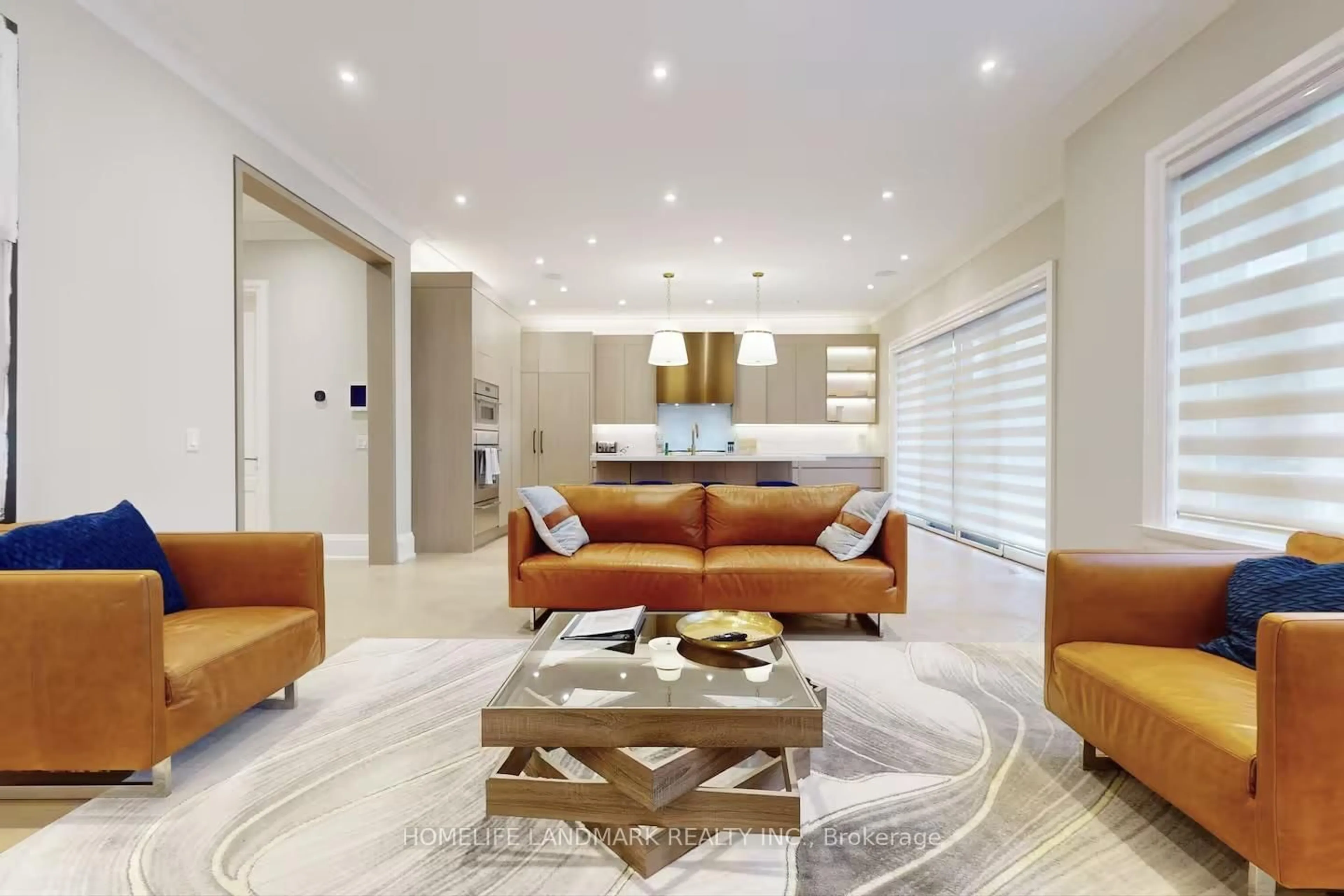 Living room with furniture, unknown for 18 Burnhamthorpe Park Blvd, Toronto Ontario M9A 1H9