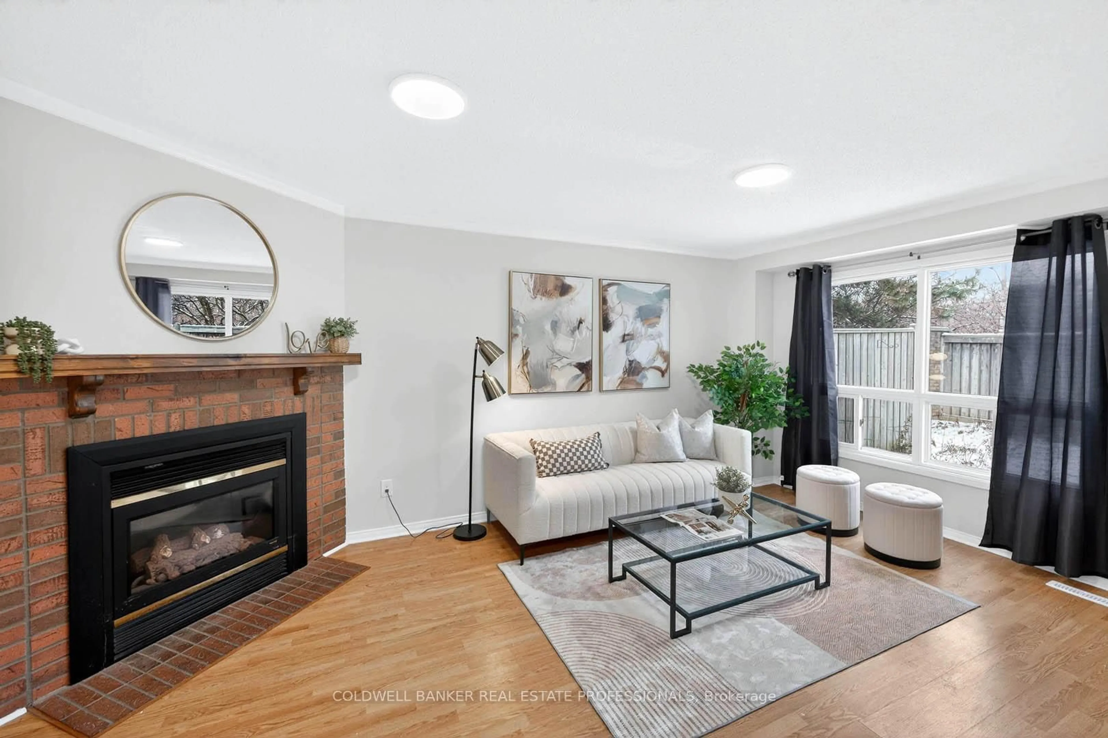 Living room with furniture, unknown for 3510 South Millway #32, Mississauga Ontario L5L 3T9