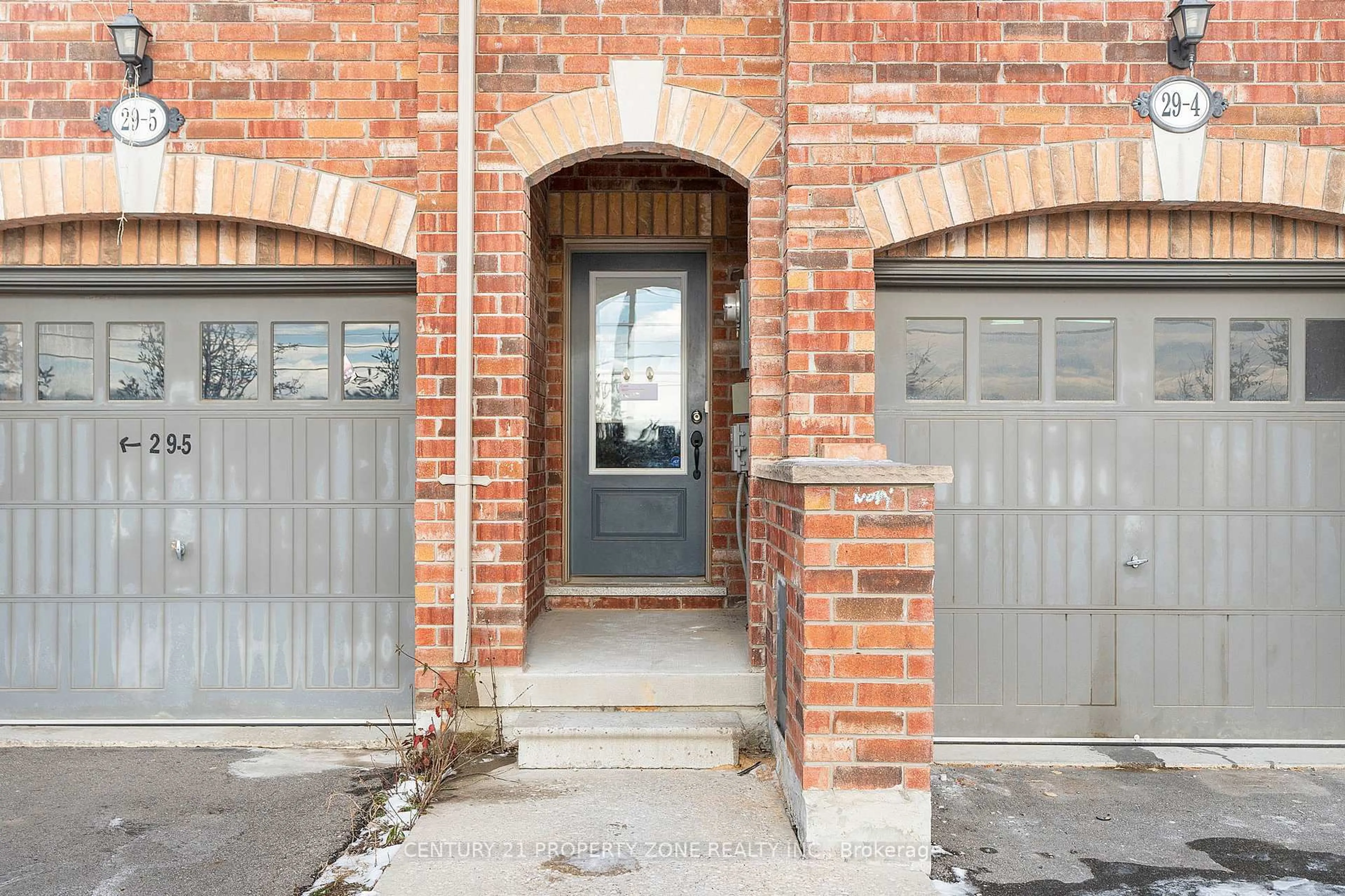Home with brick exterior material, street for 29 Pennycross Cres #4, Brampton Ontario L7A 0B6
